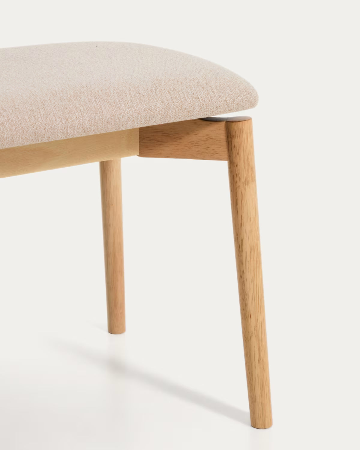 EVERA bank in beige chenille with a veneered oak base