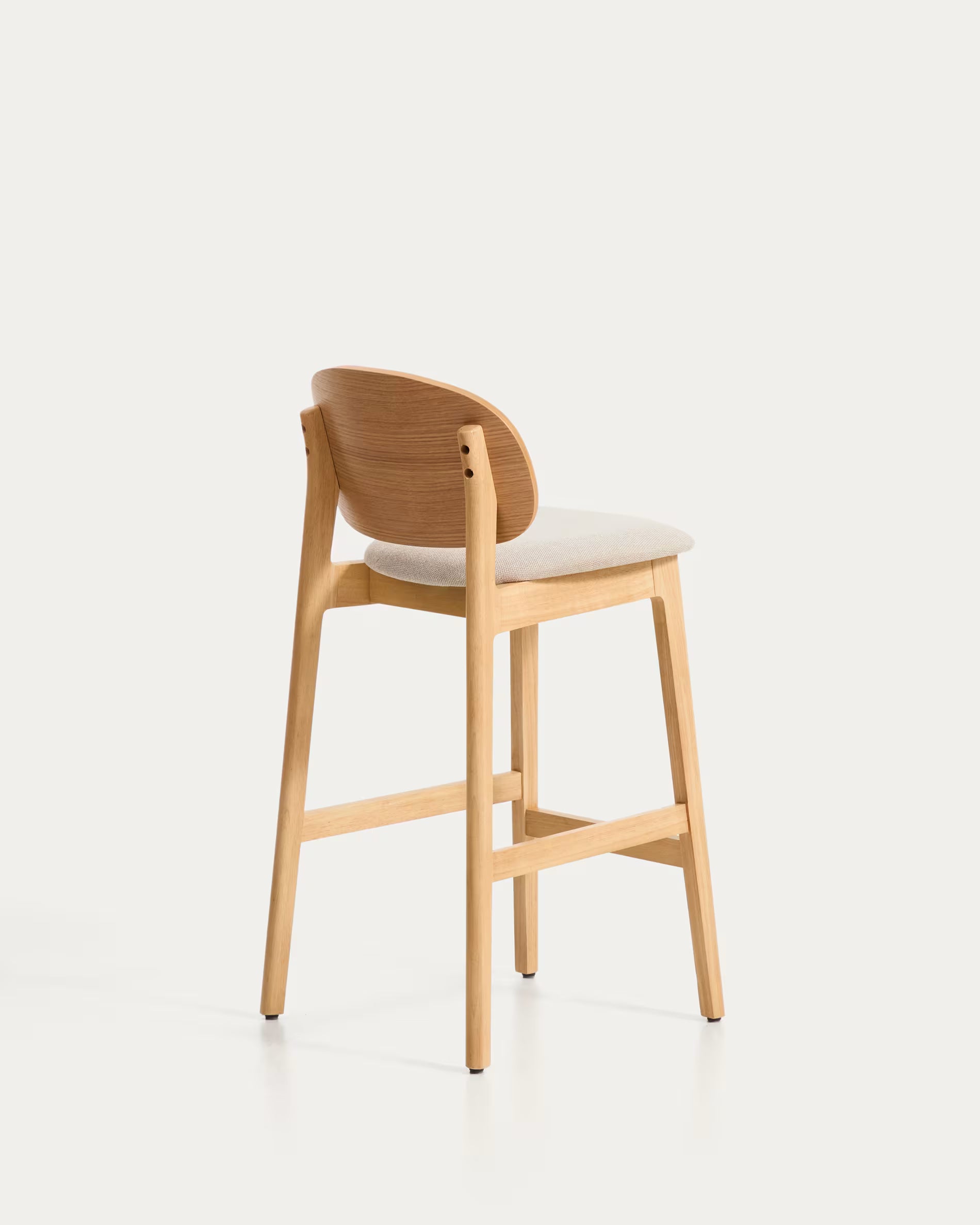 Barstoel LUDARA beige chenille met een gefineerde eiken basis