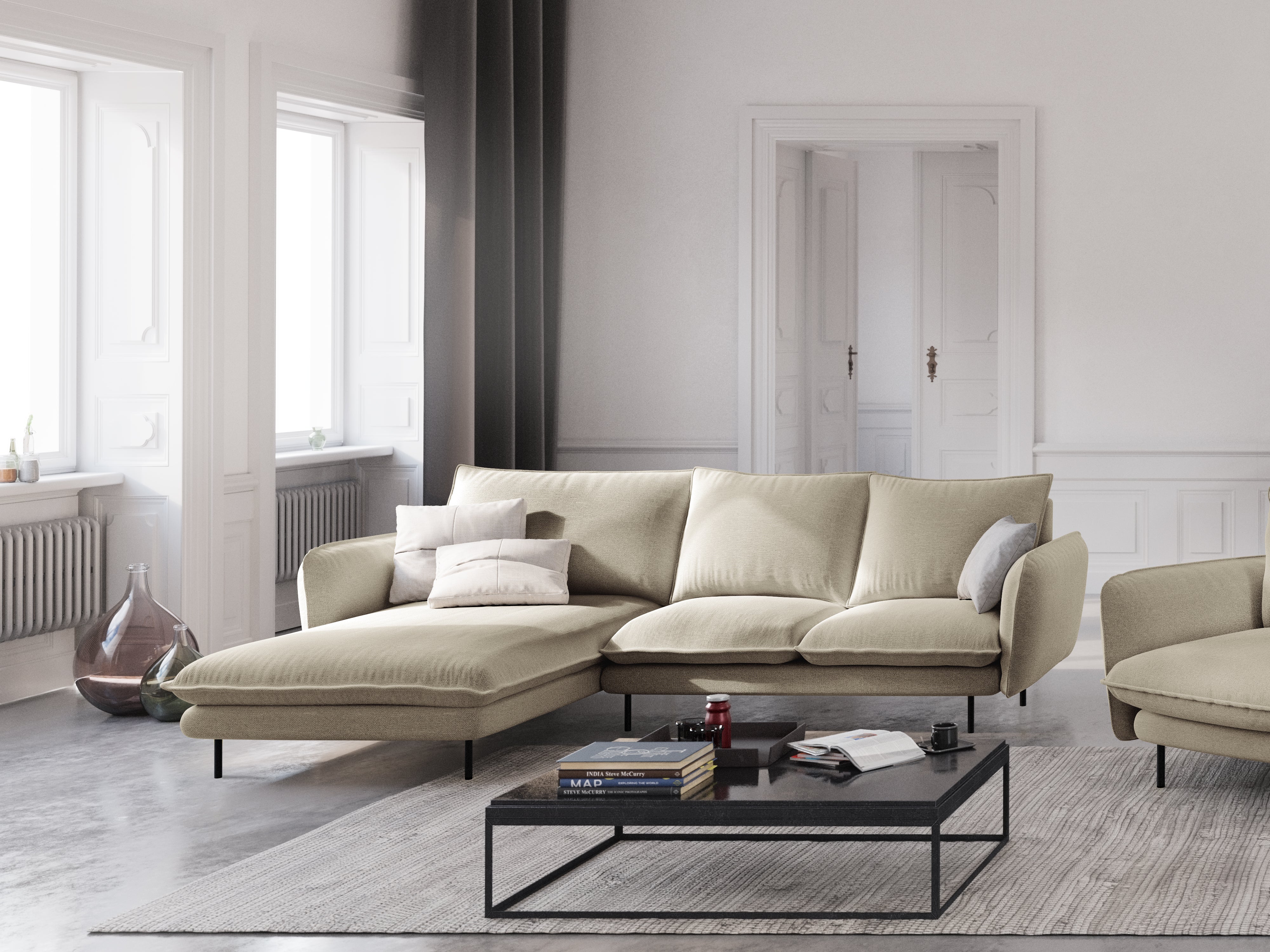 Ecksofa für 6 Personen links VIENNA beige Chenille mit schwarzem Gestell