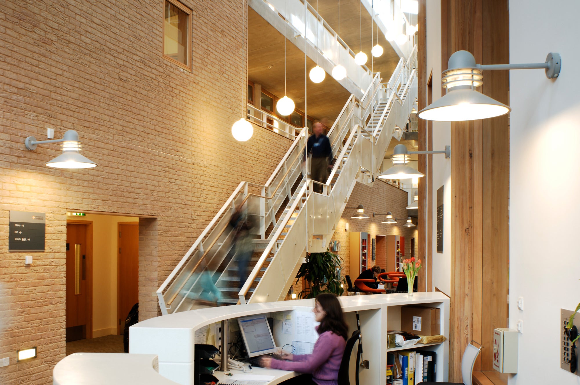 Pendelleuchte WOHLERT weißes Glas