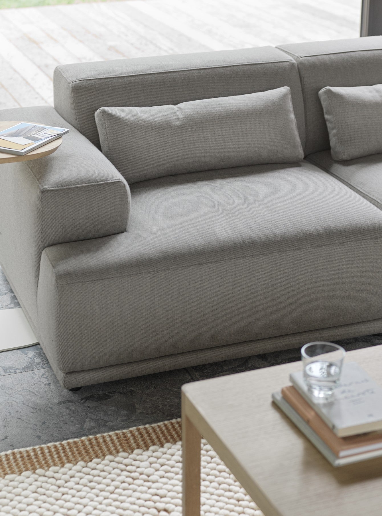 PEBBLE rug orange with beige