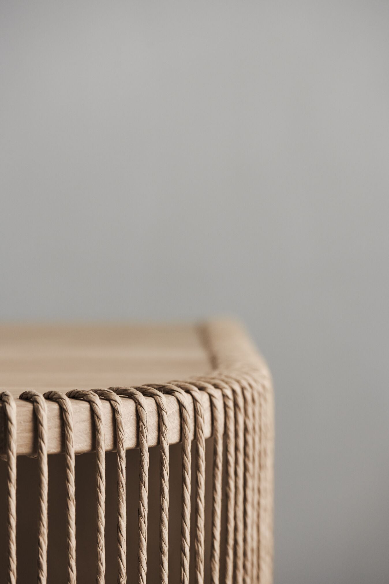 Kredens CORD czarne drewno dębowe