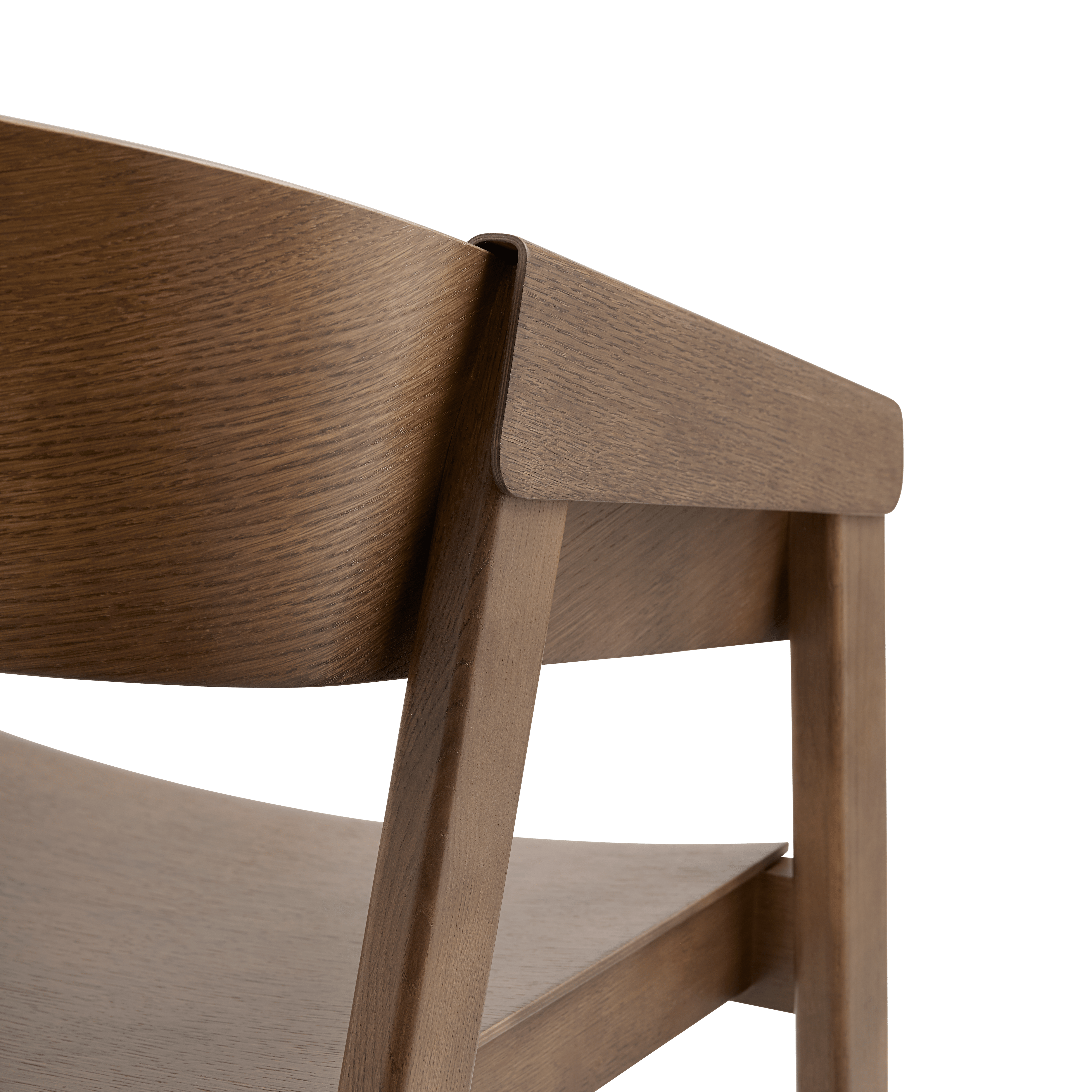 Fauteuil met armleuningen COVER donker eikenfineer