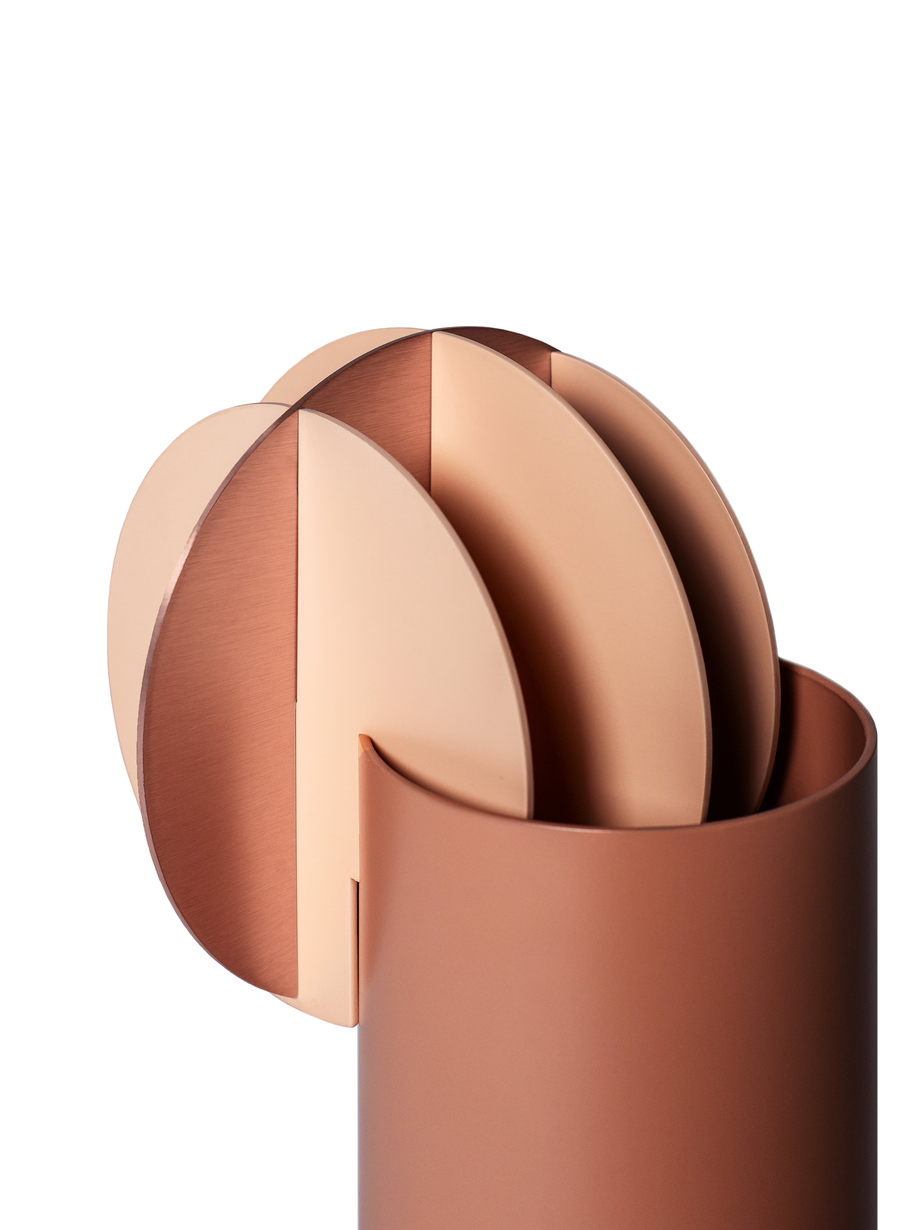 DELAUNAY vase in powder pink with peach and copper