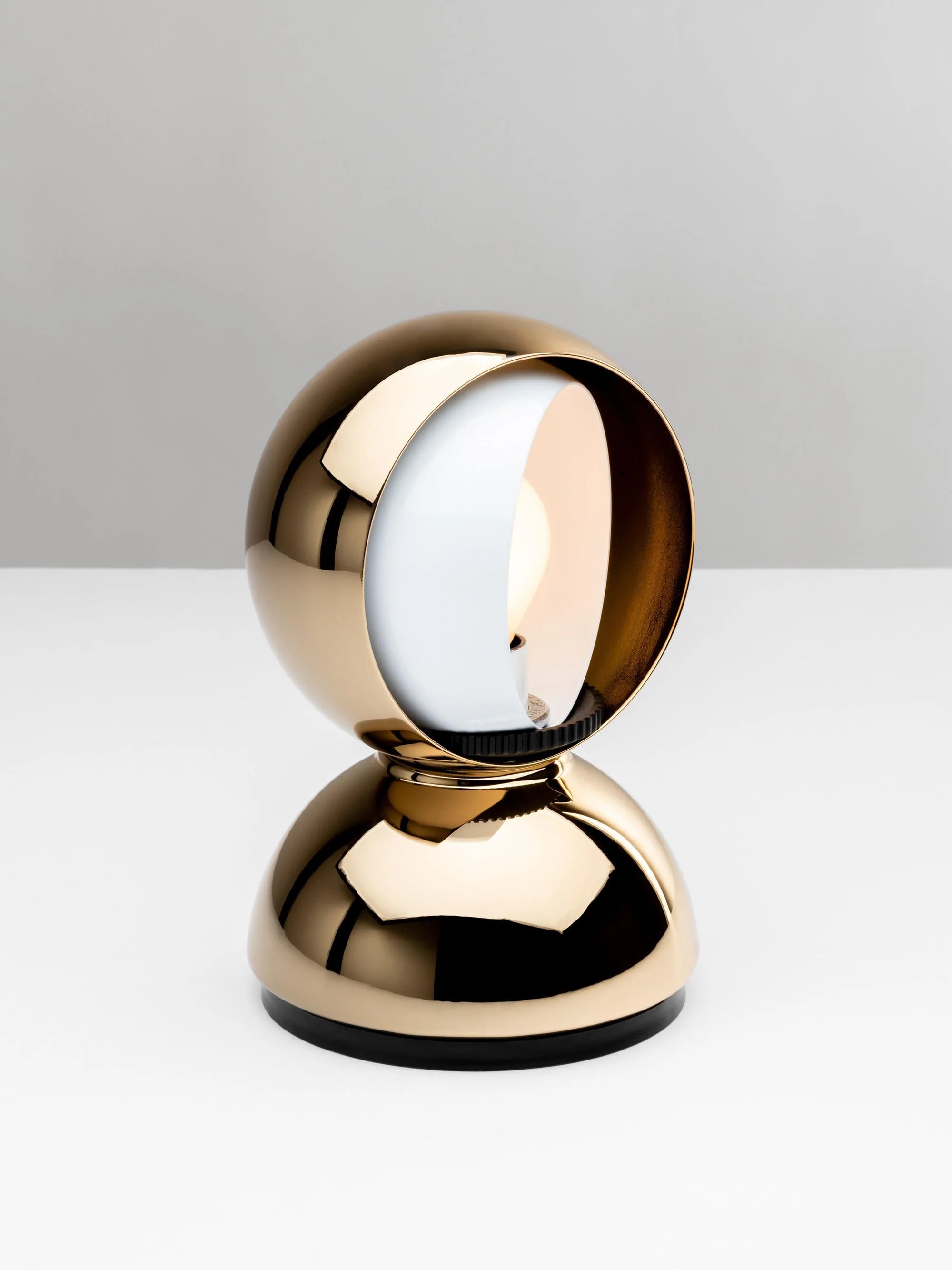 ECLISSE Gold Table Lamp