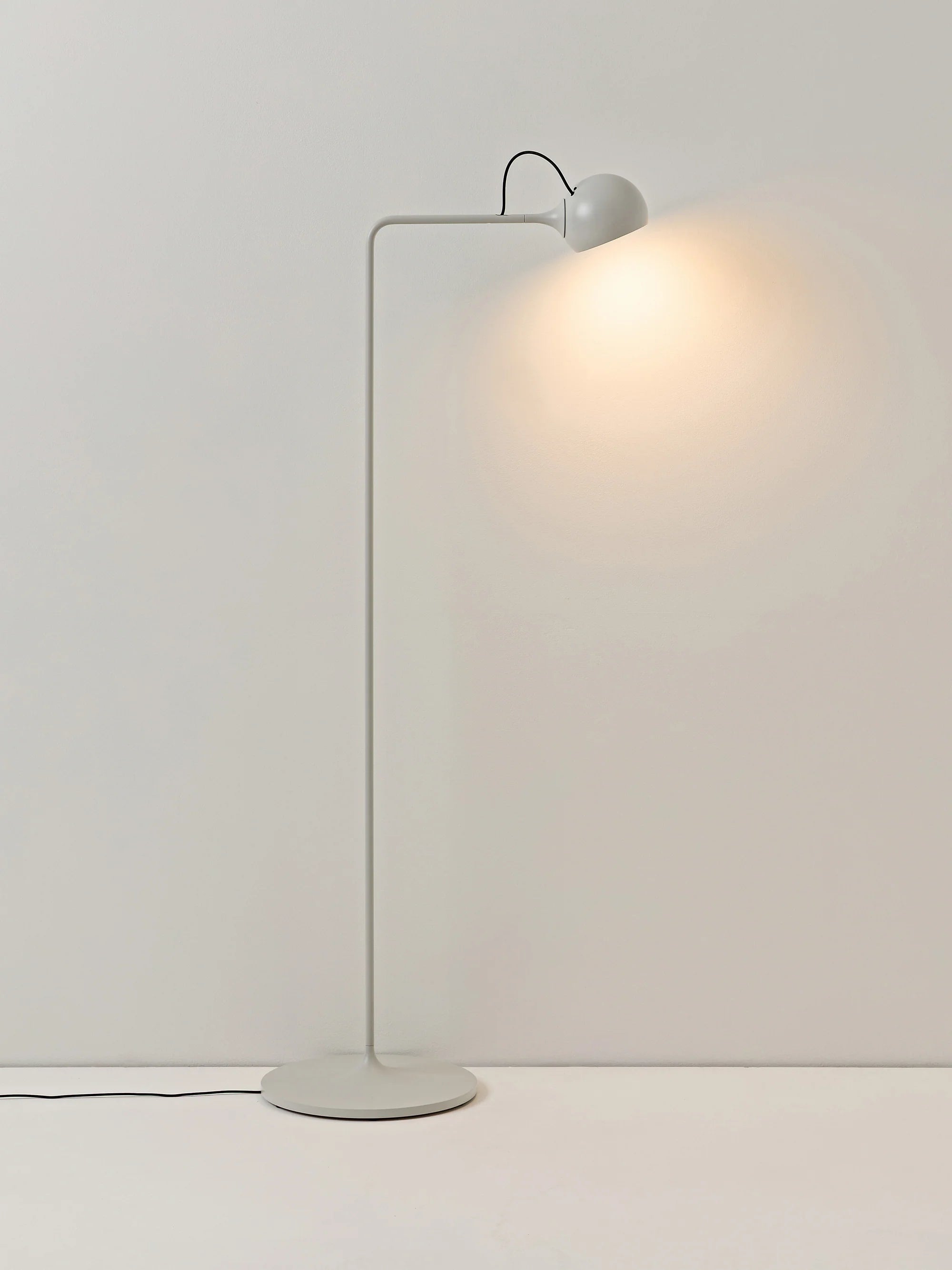 Leselampe IXA in Hellgrau