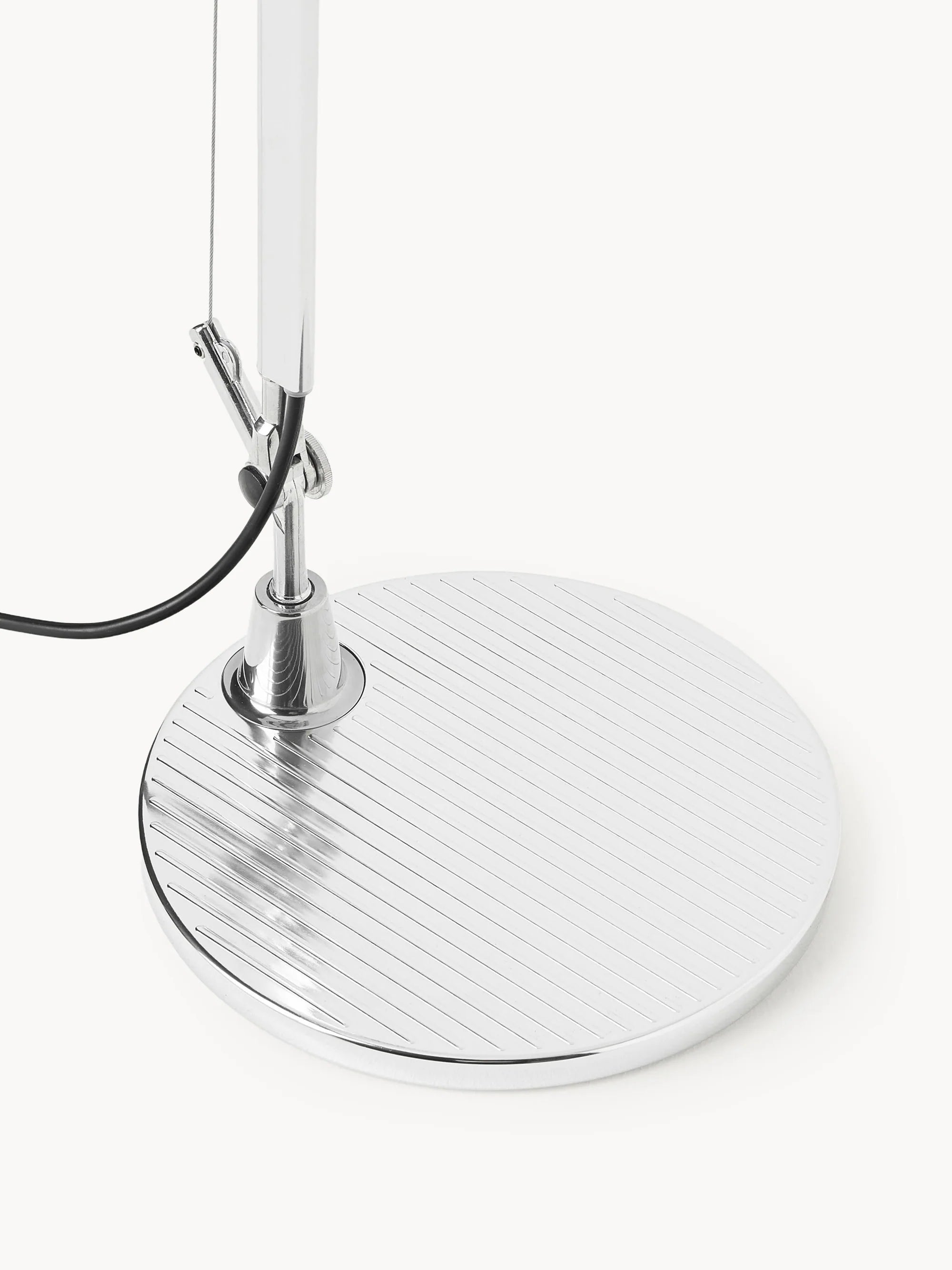 Adjustable desk lamp TOLOMEO BASCULANTE with parchment shade and silver base