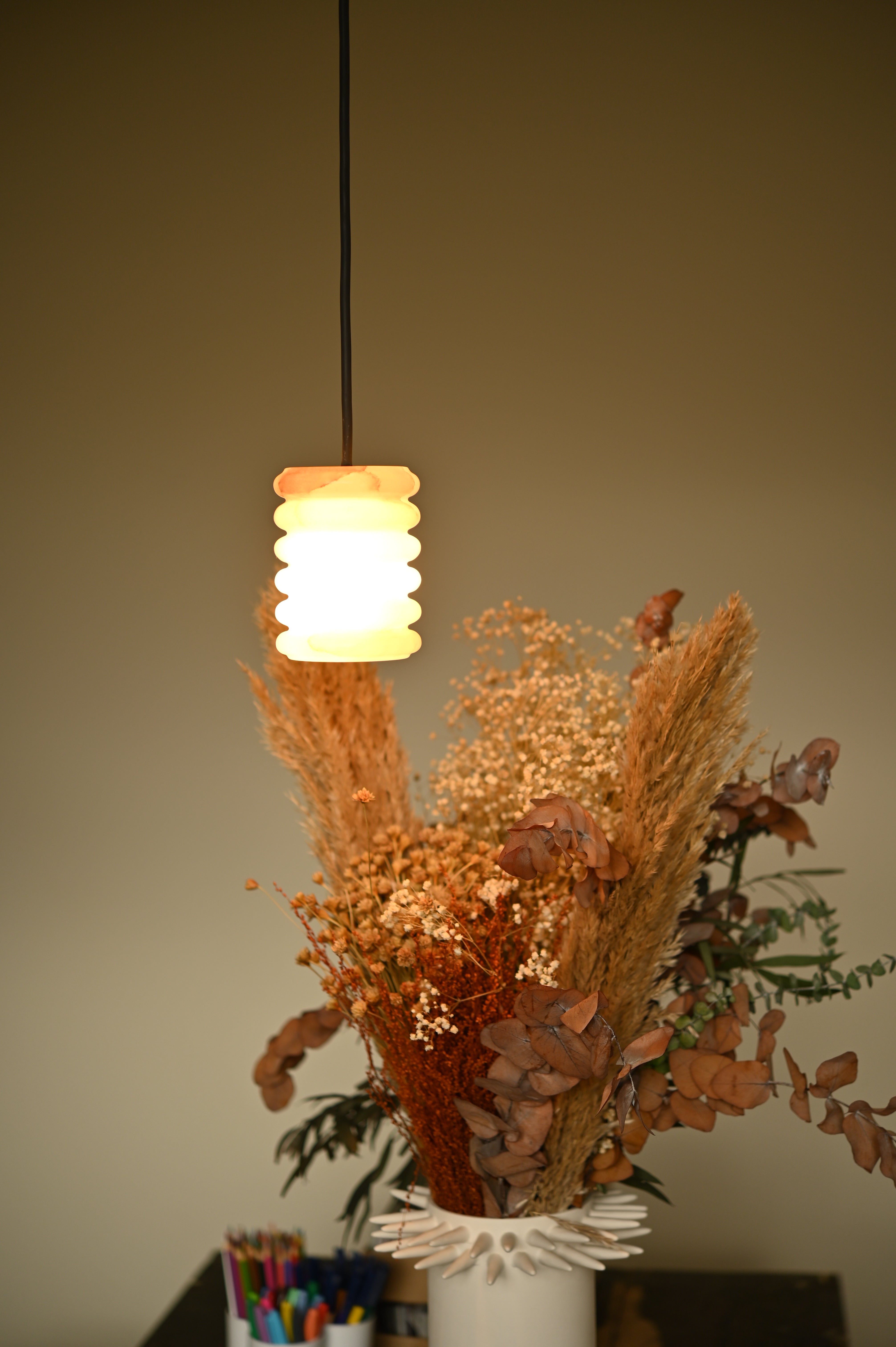 Pendelleuchte MANIKO FLUTA weißer Alabaster