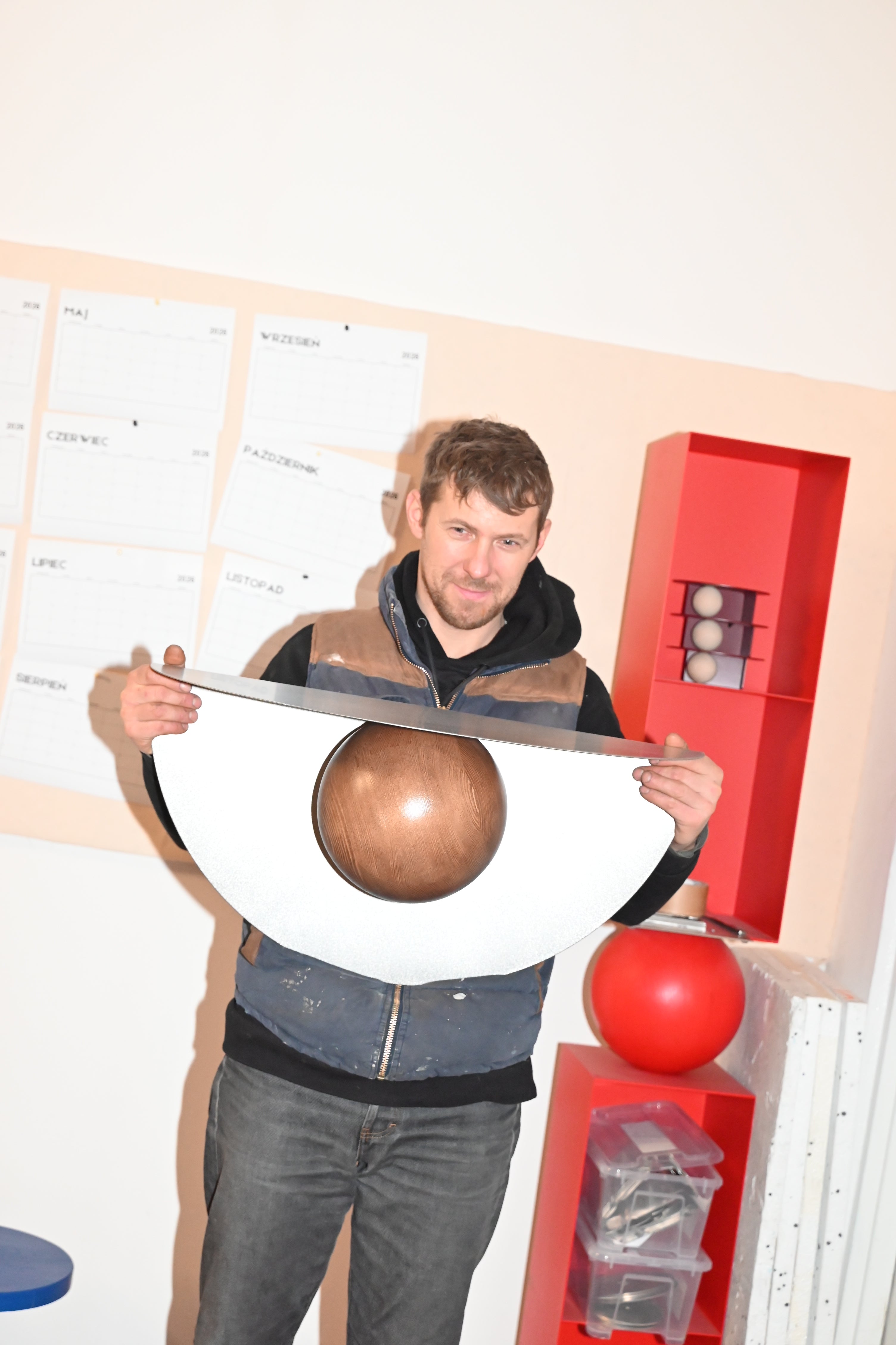 Wandplank POP van staal en hout