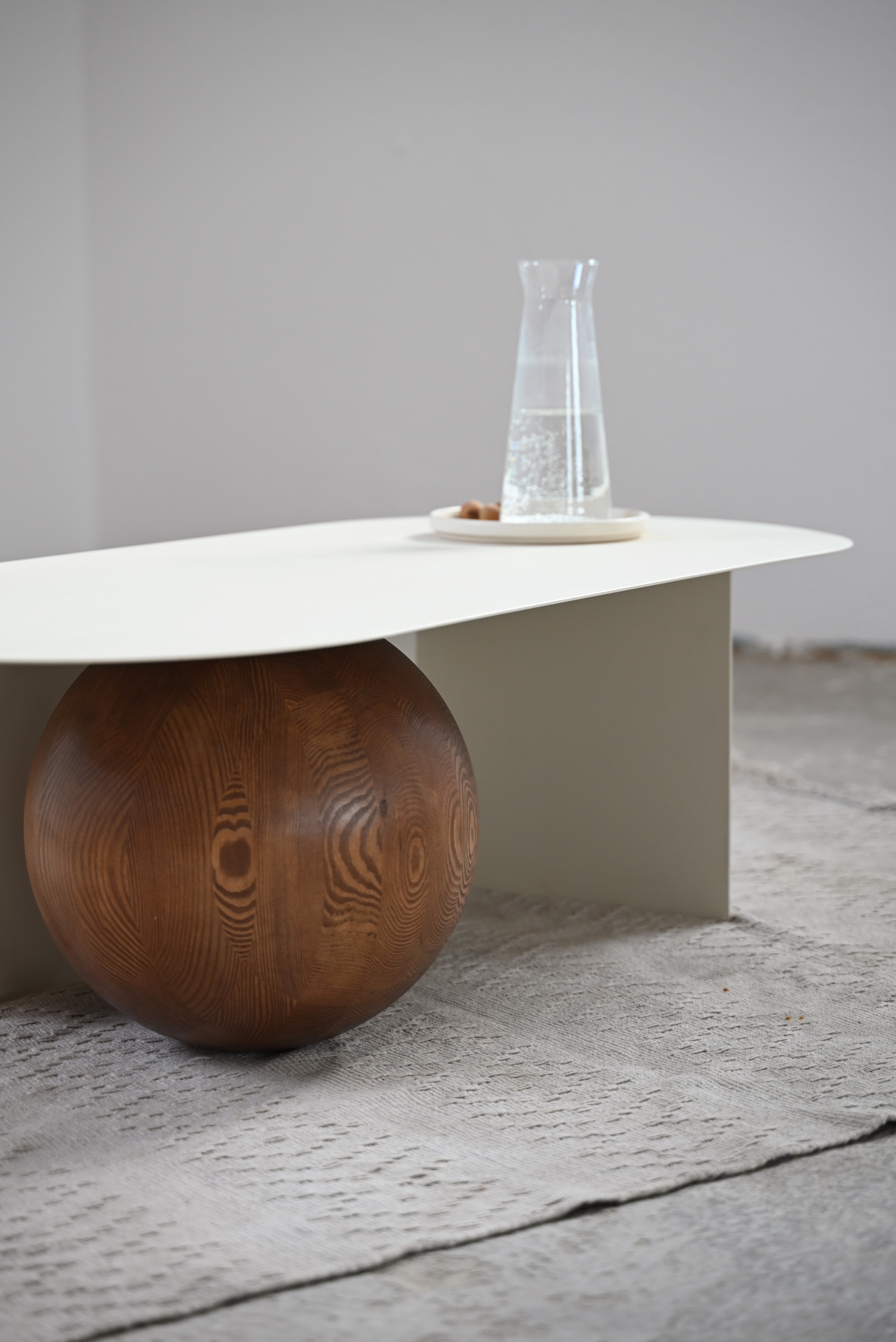 FUKU LONG salontafel van staal en hout