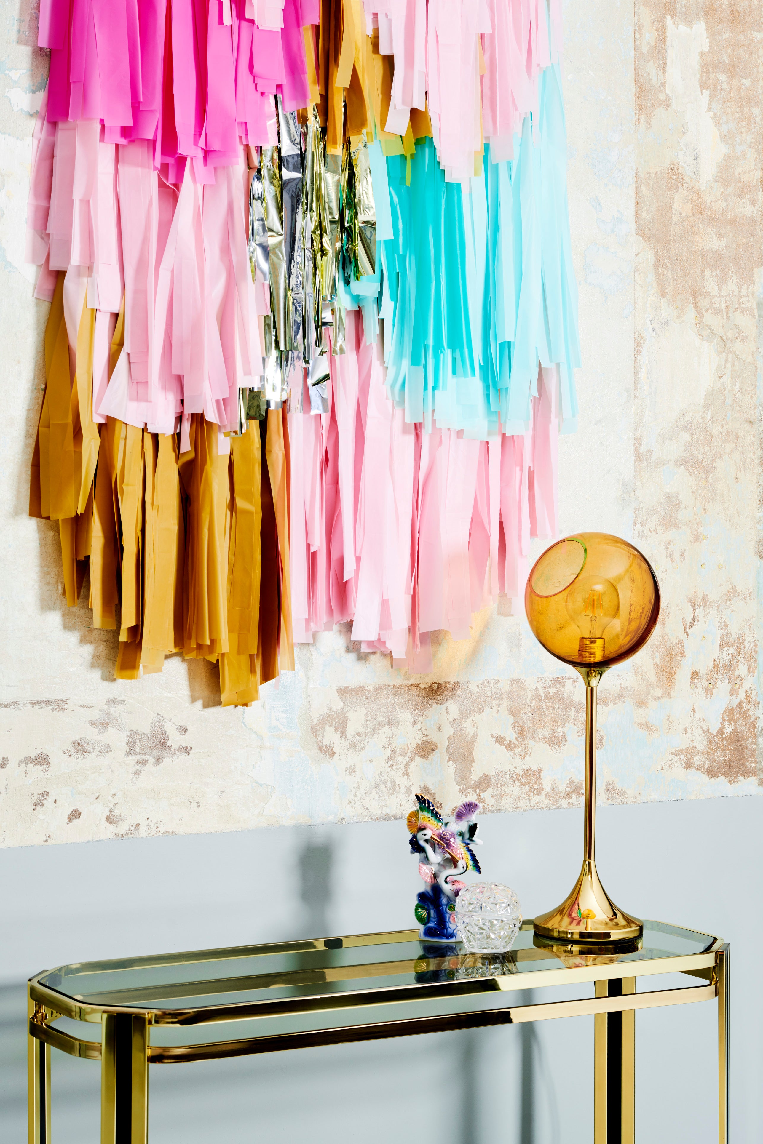 Tafellamp BALLROOM amber met gouden voet