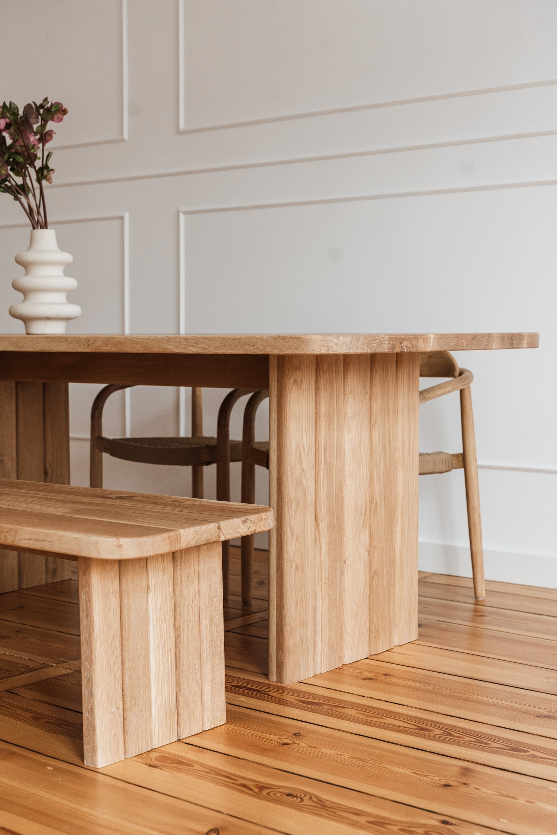 Eikenhouten tafel LEON