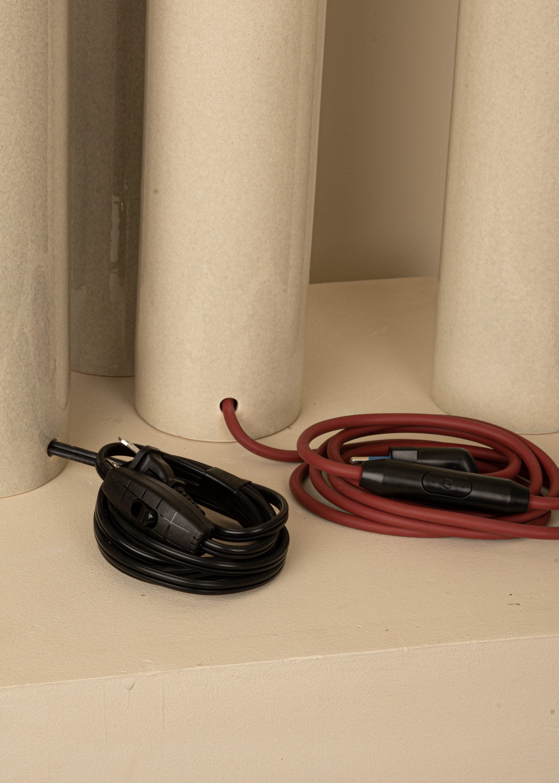 Tafellamp keramisch ARKO zandkleurig