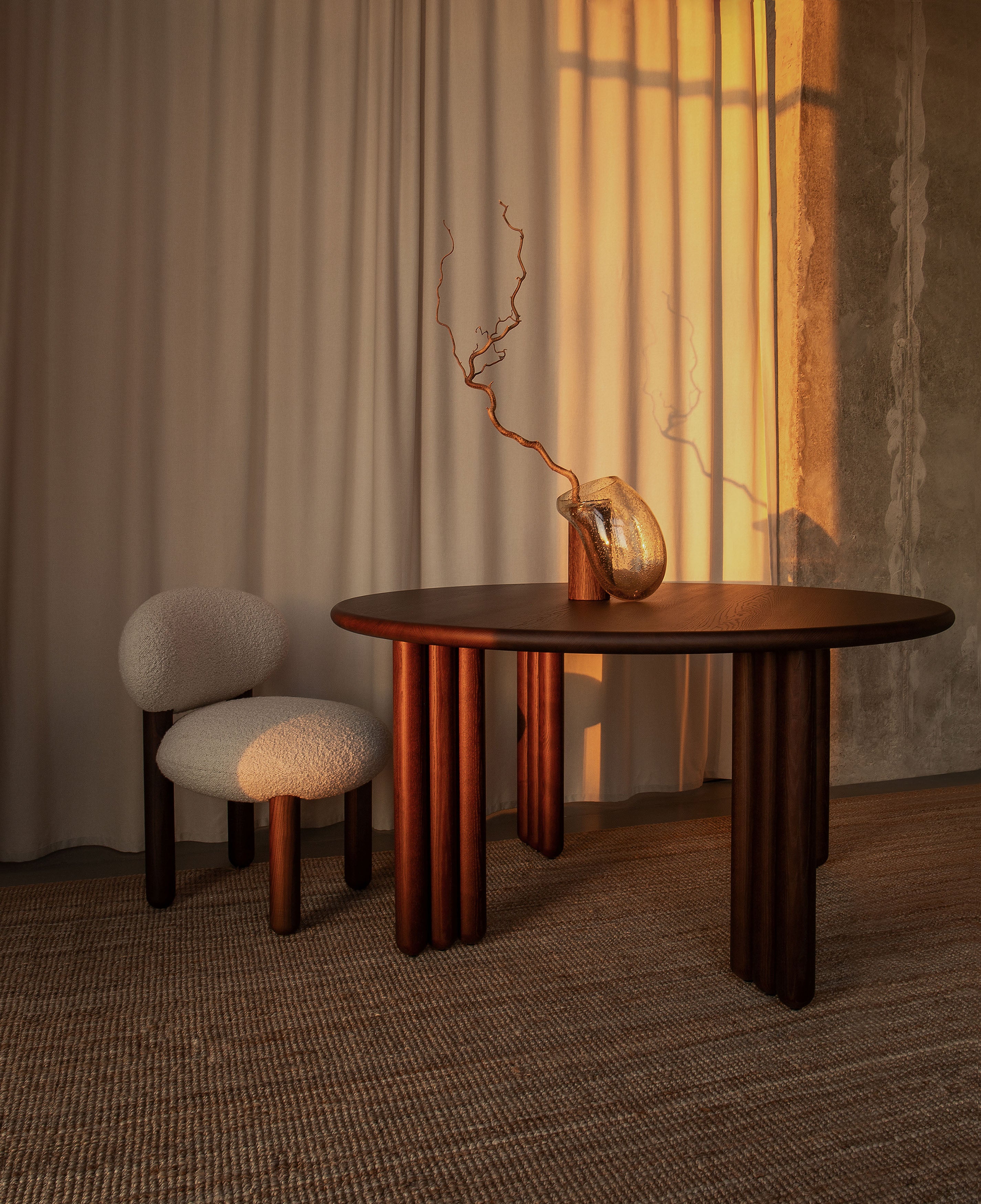 Round Table FLOCK Brown Ash Wood