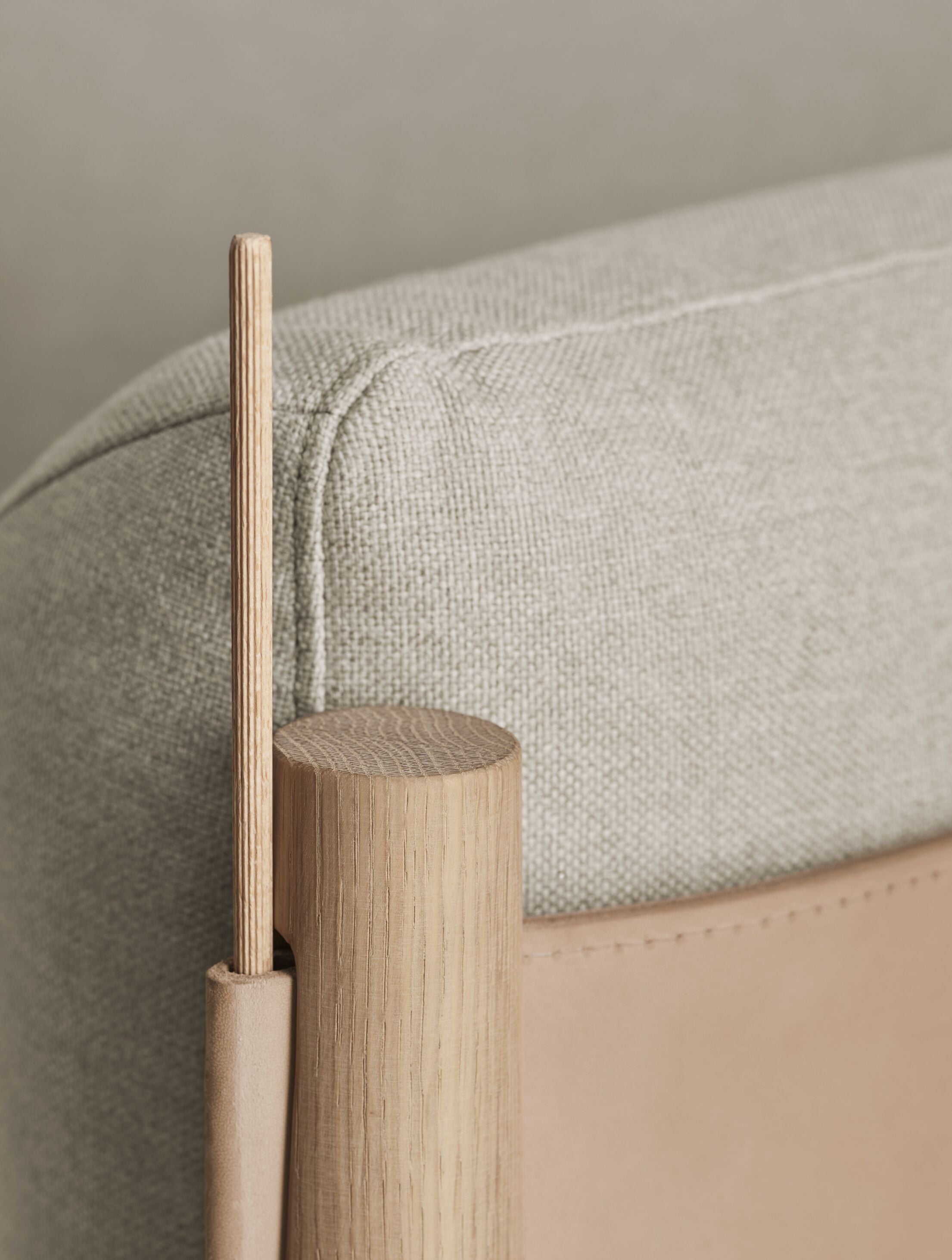 Tauch -Sessel natürliches Leder mit einer Eichenbasis