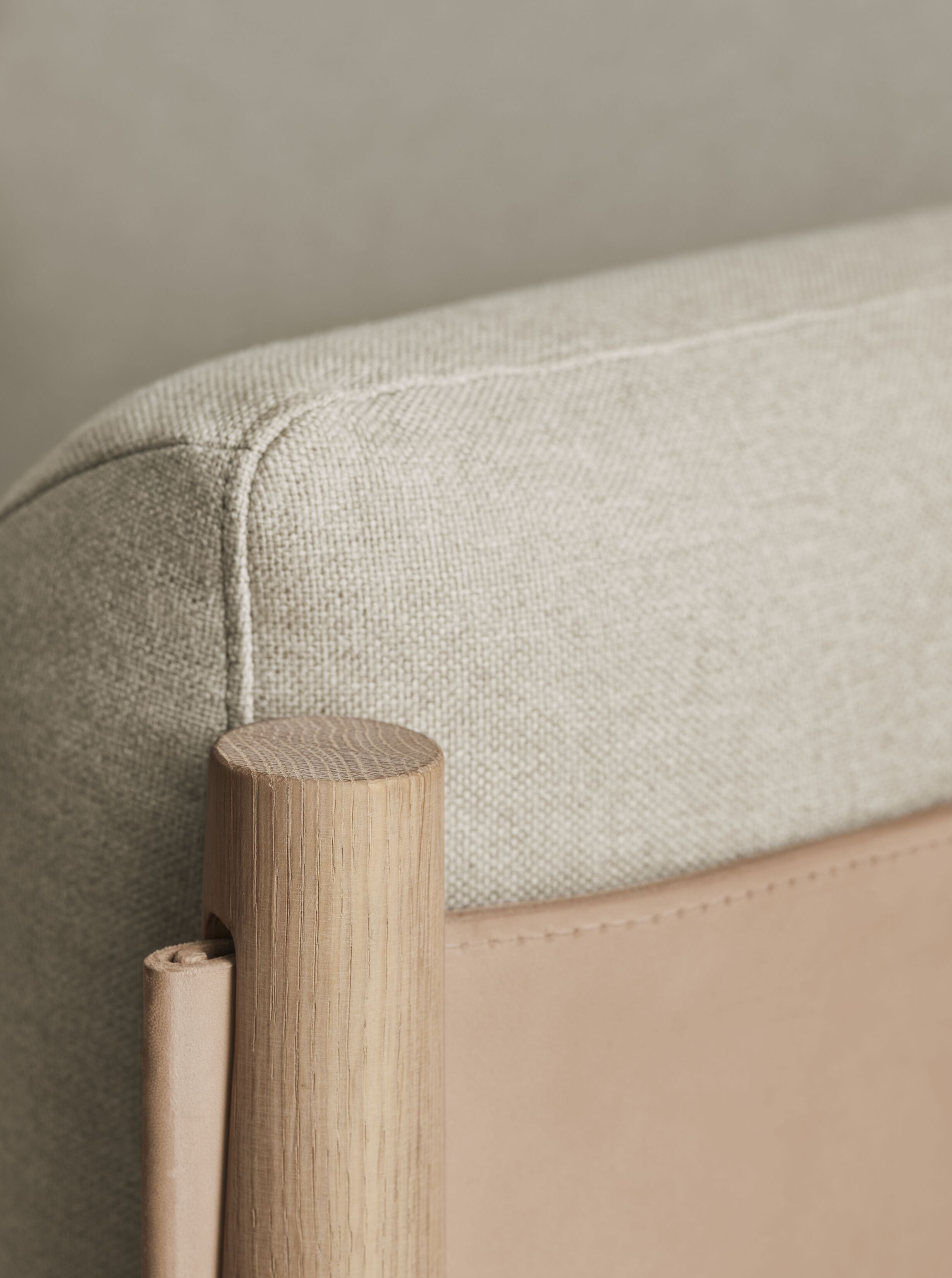 Tauch -Sessel natürliches Leder mit einer Eichenbasis