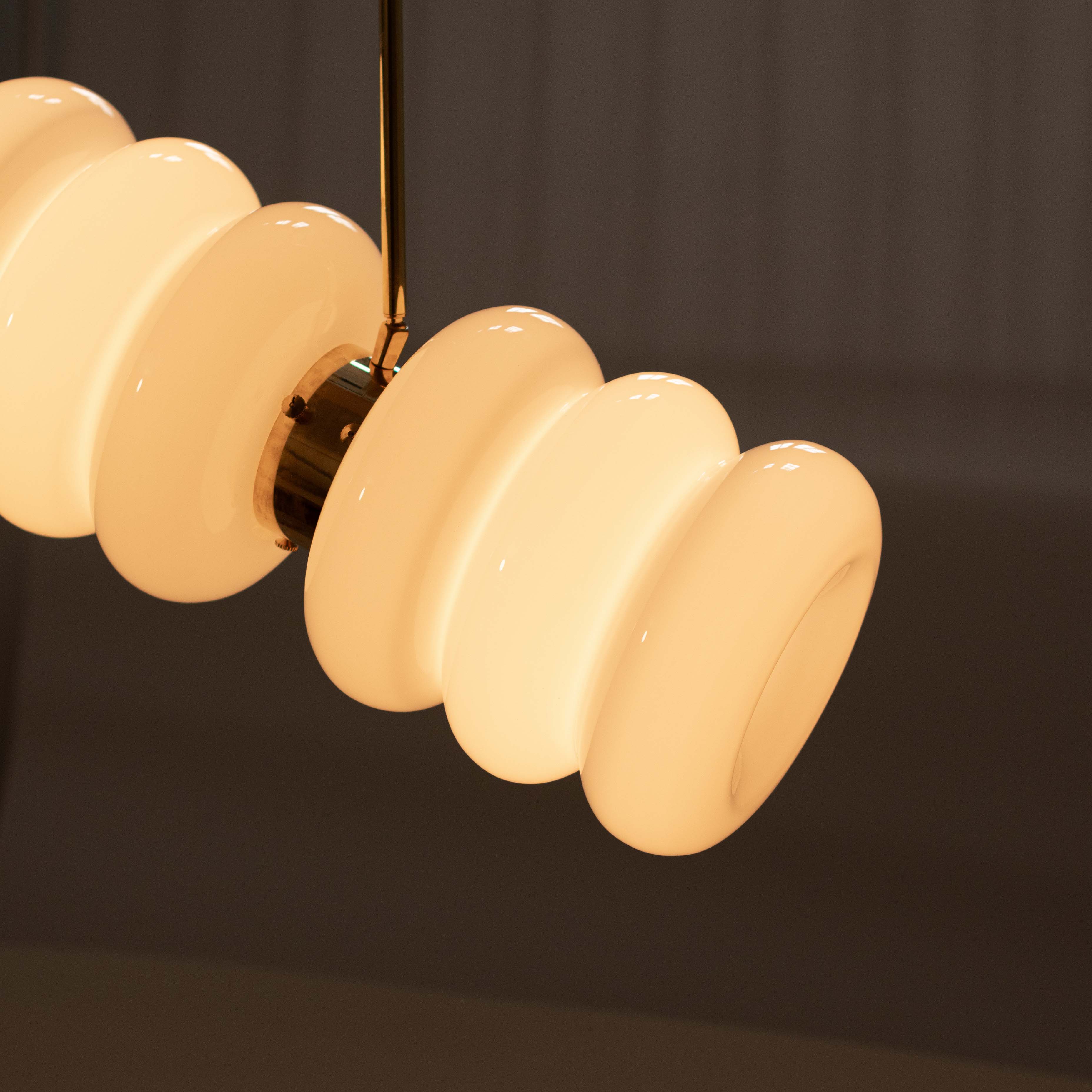 BIBE Messing-Kronleuchter