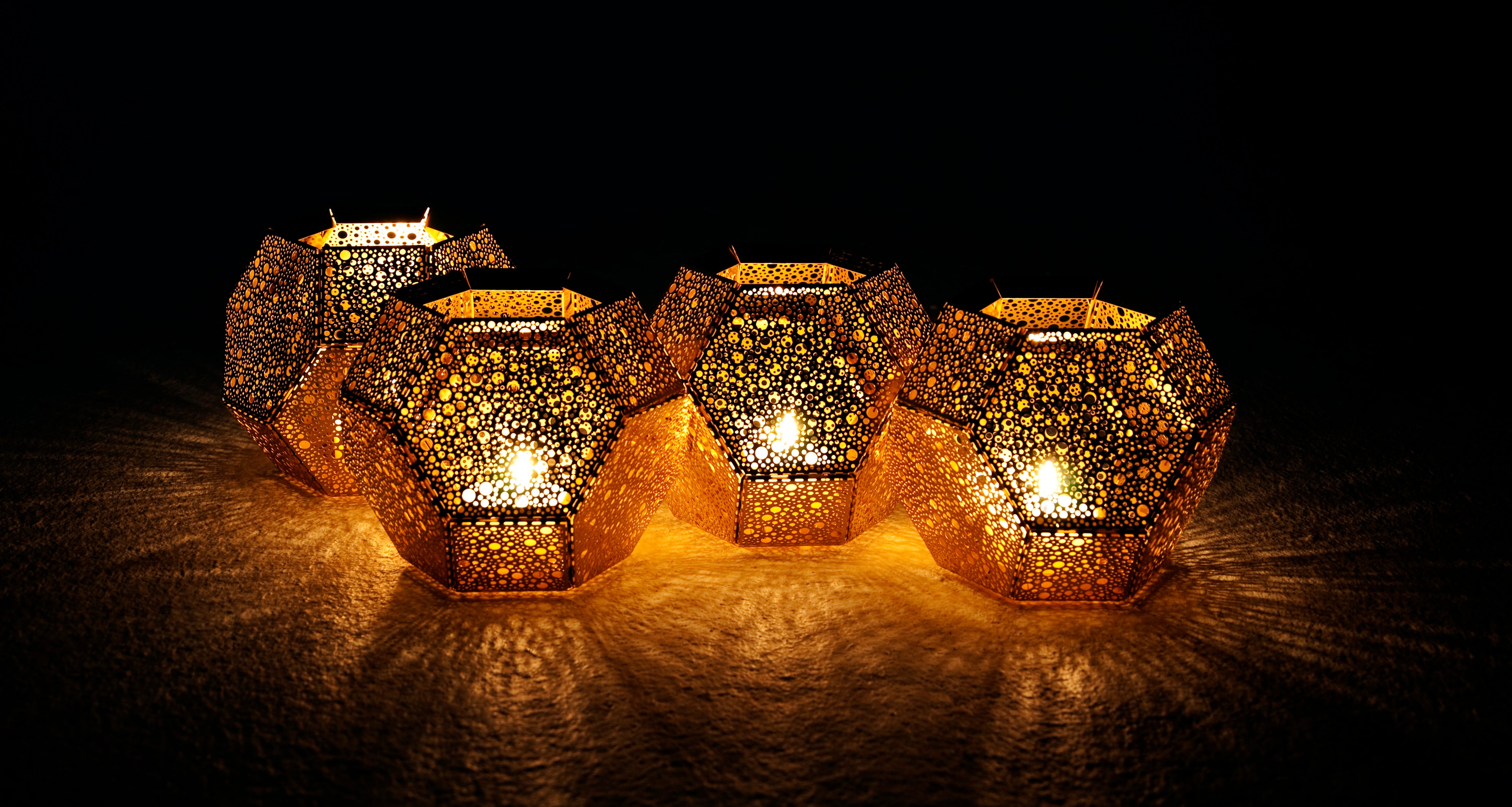 Świecznik ETCH mosiężny – mosiądz, Tom Dixon