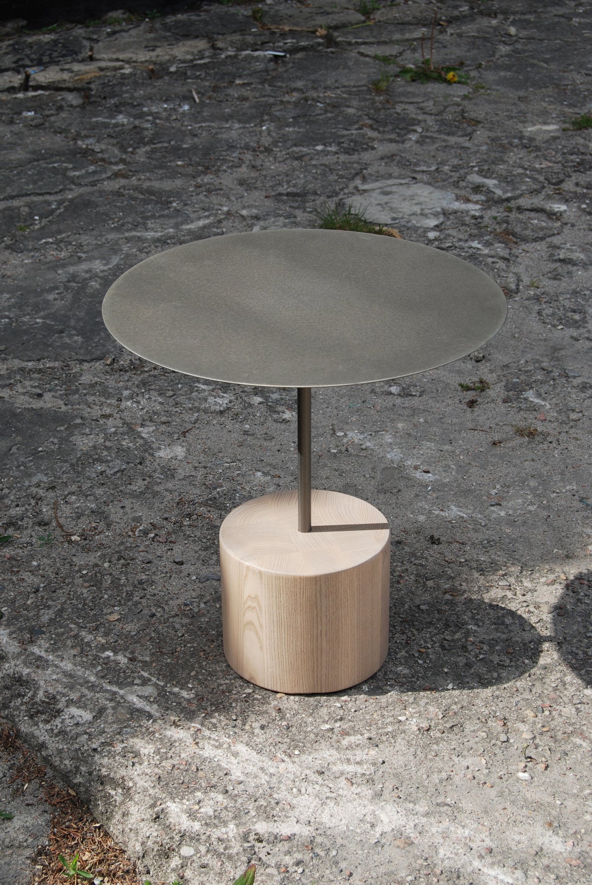 FIB salontafel van hout en staal