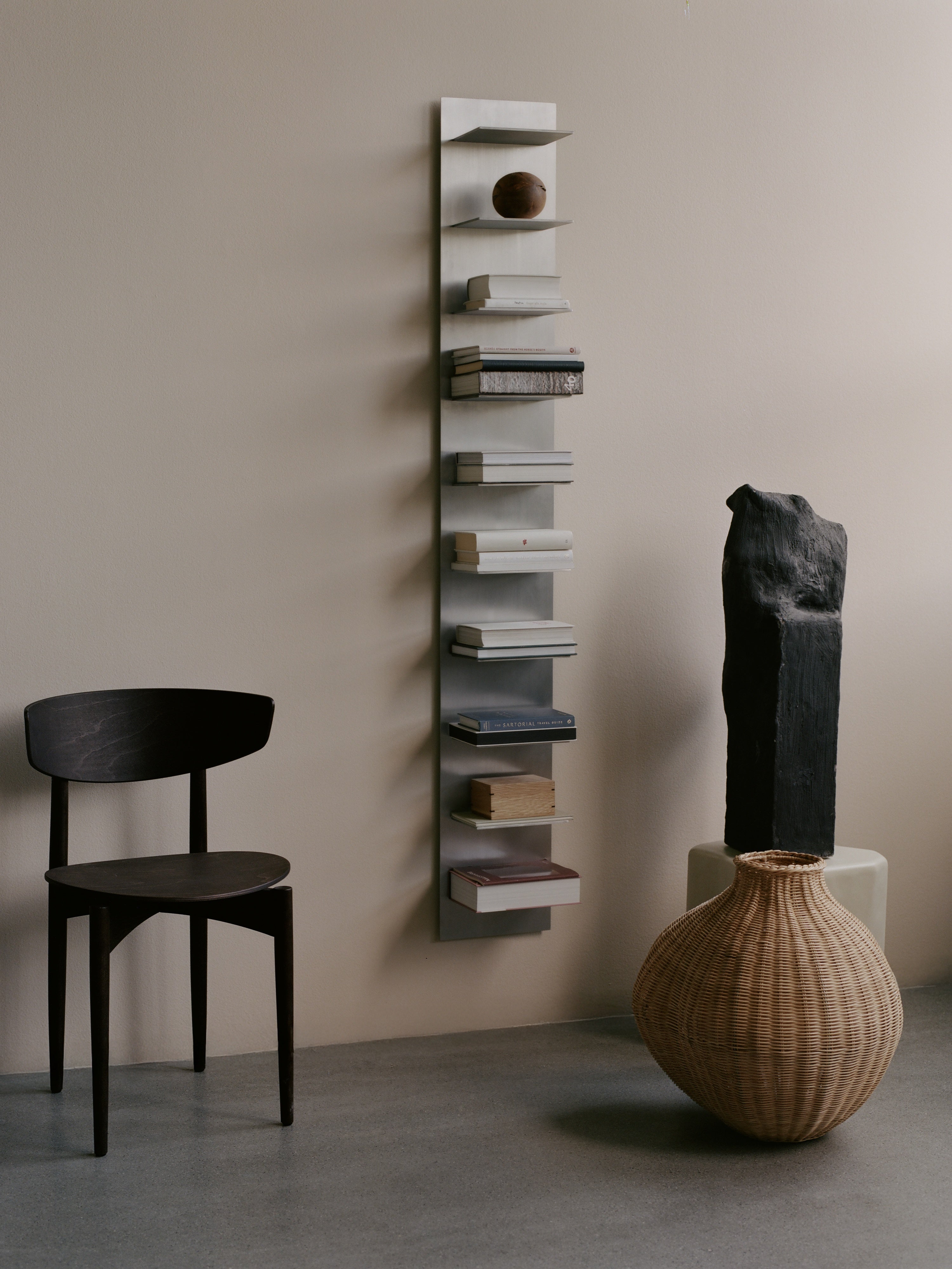 Krzesło HERMAN WOOD czarny buk – drewno, ferm LIVING