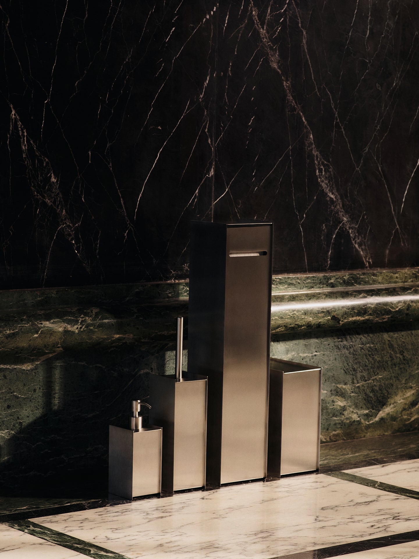 Toiletpapierhouder SAMA geborsteld staal