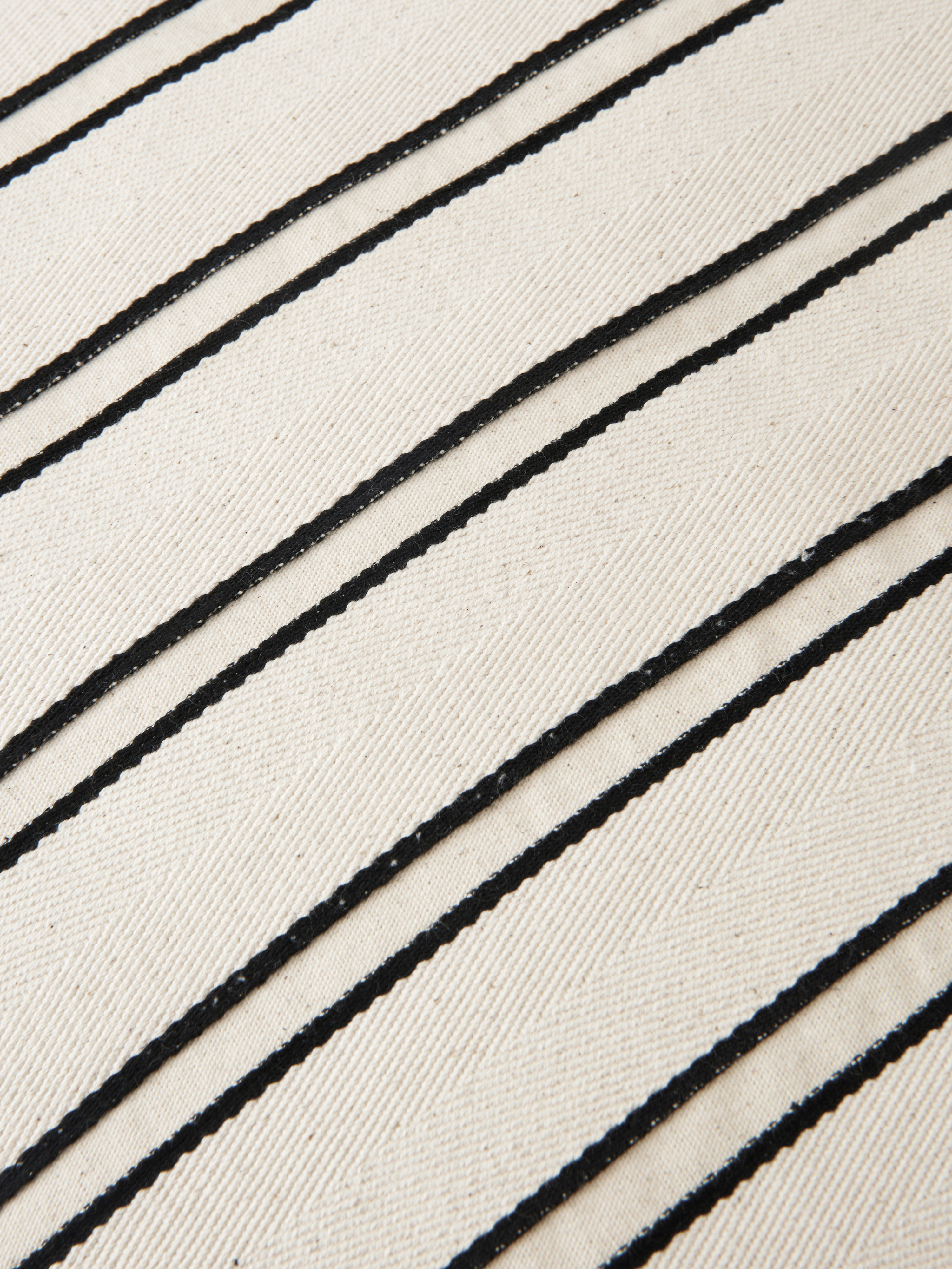 Kussen TWILL gebroken wit met zwart