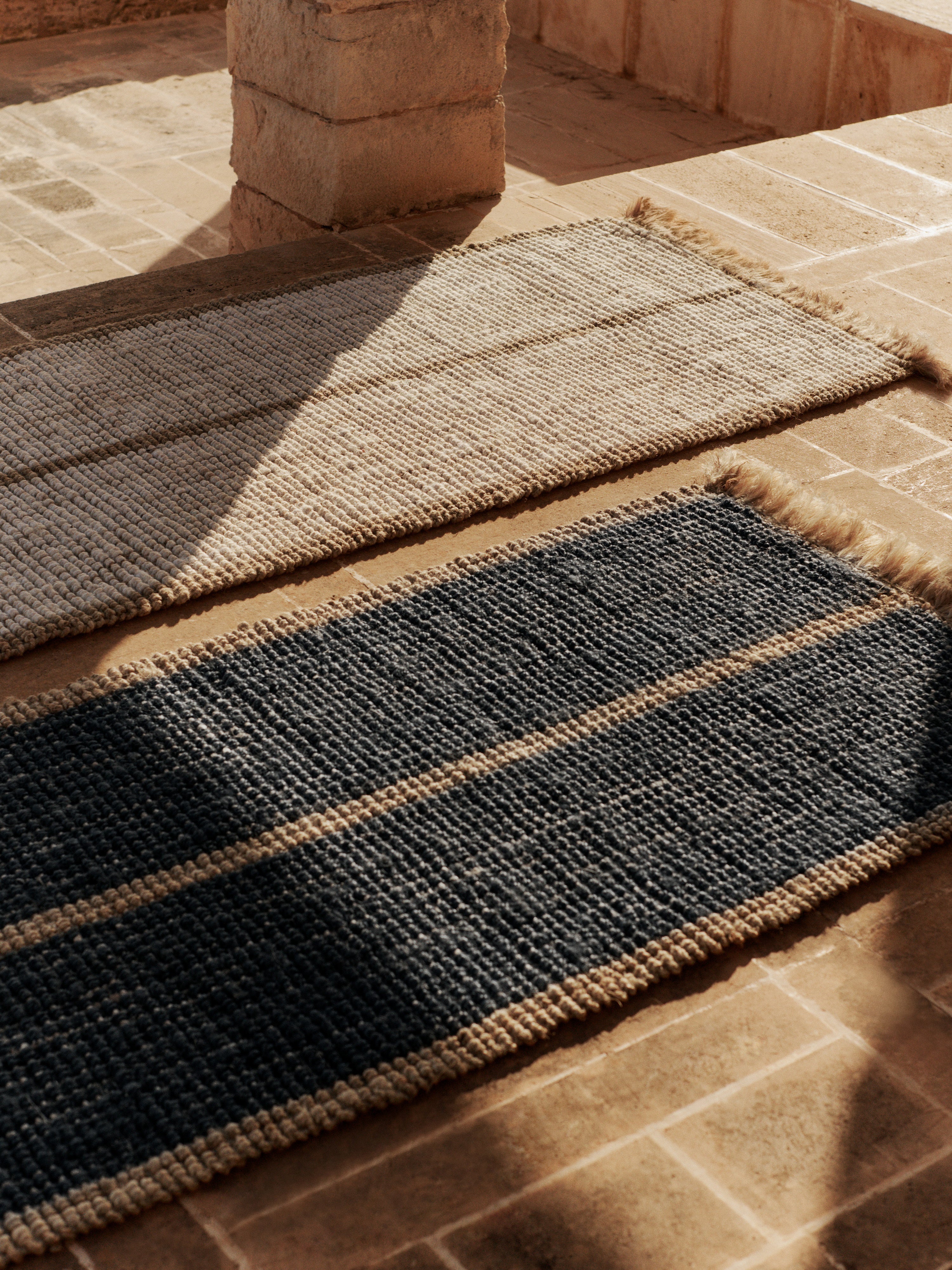 Loper ATHENS STRIPES bruin met donkerblauw