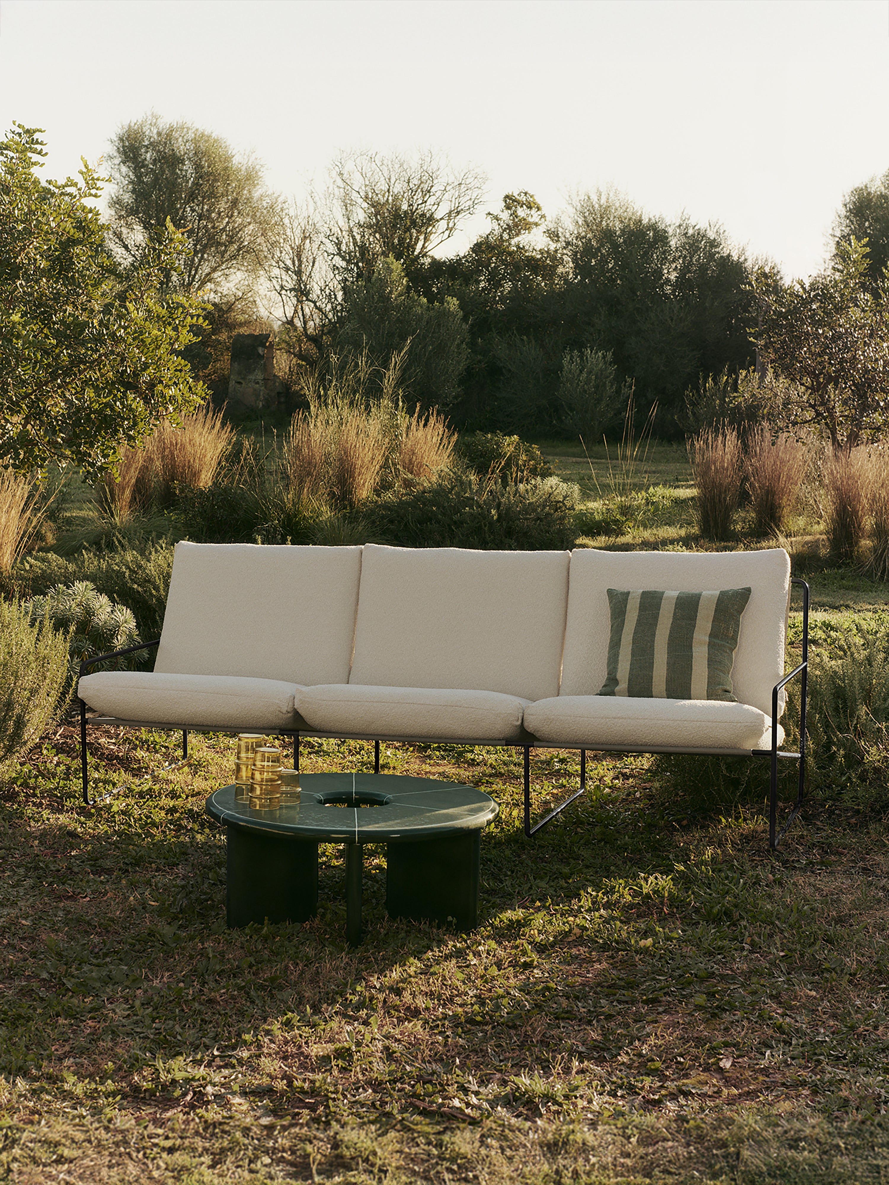 Decoratieve kussen OLEO matcha met beige