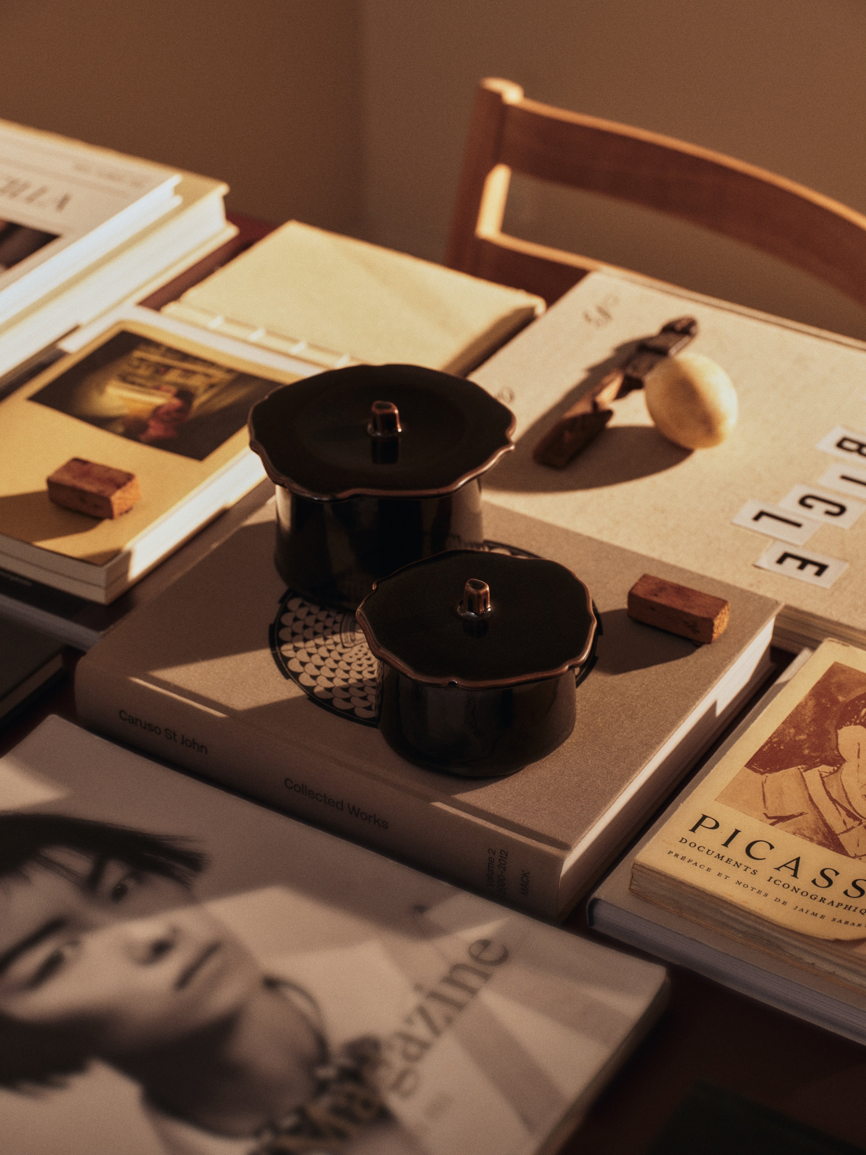 Bruine MARNEN pot met deksel