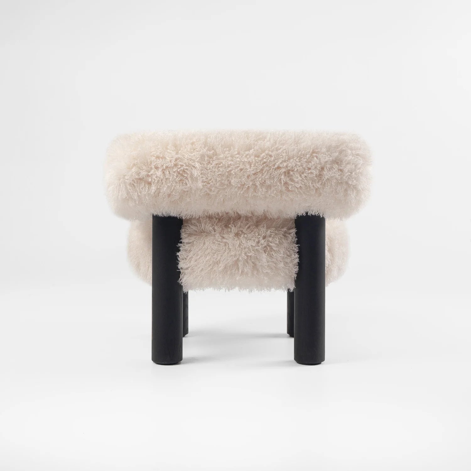 Fotel GROPIUS CS2 - FLUFFY EDITION sztuczne futerko – styl nowoczesny