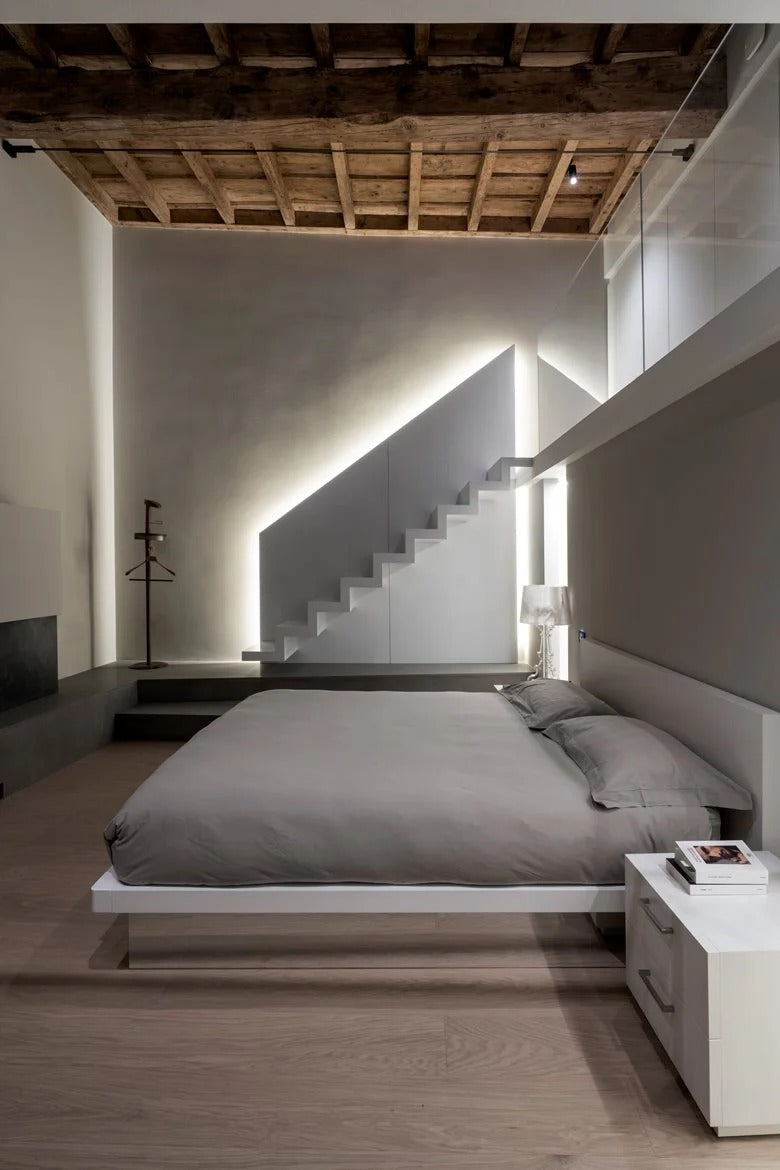 GALAN M coat rack in walnut wood with brown marble and graphite finish