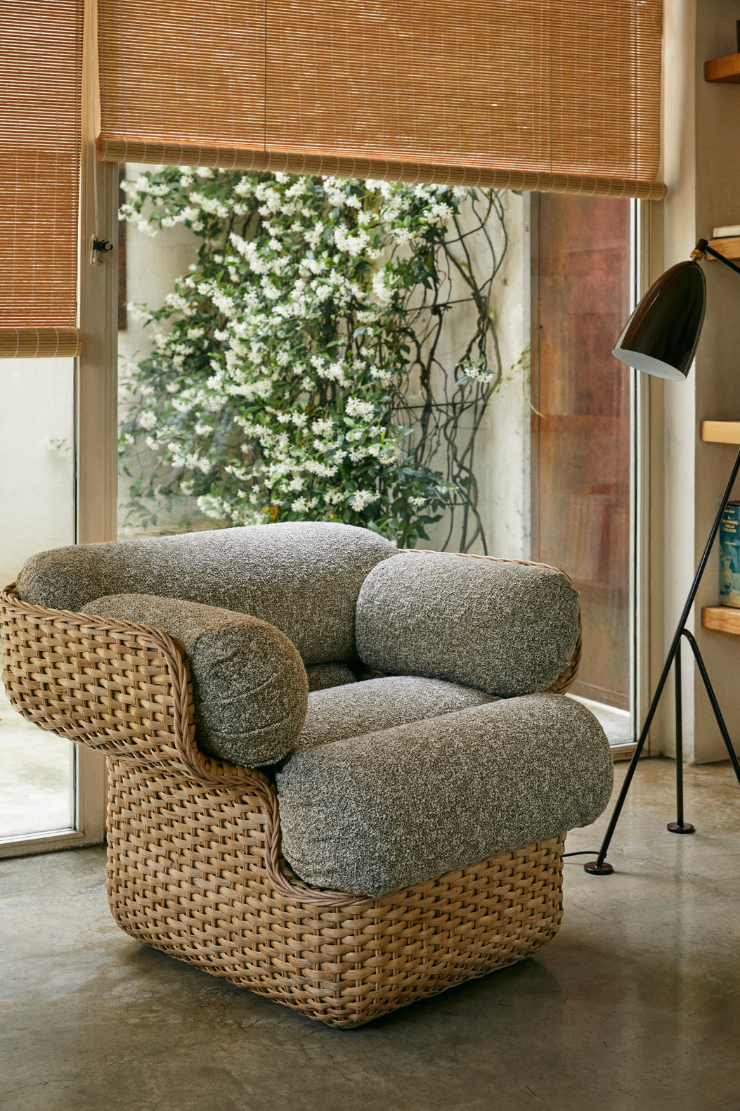 BASKET Sessel grün mit Rattan