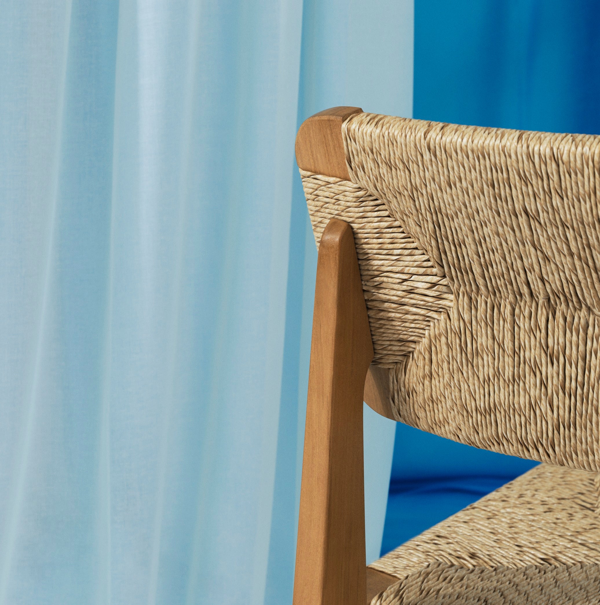 F-CHAIR garden armchair made of teak wood