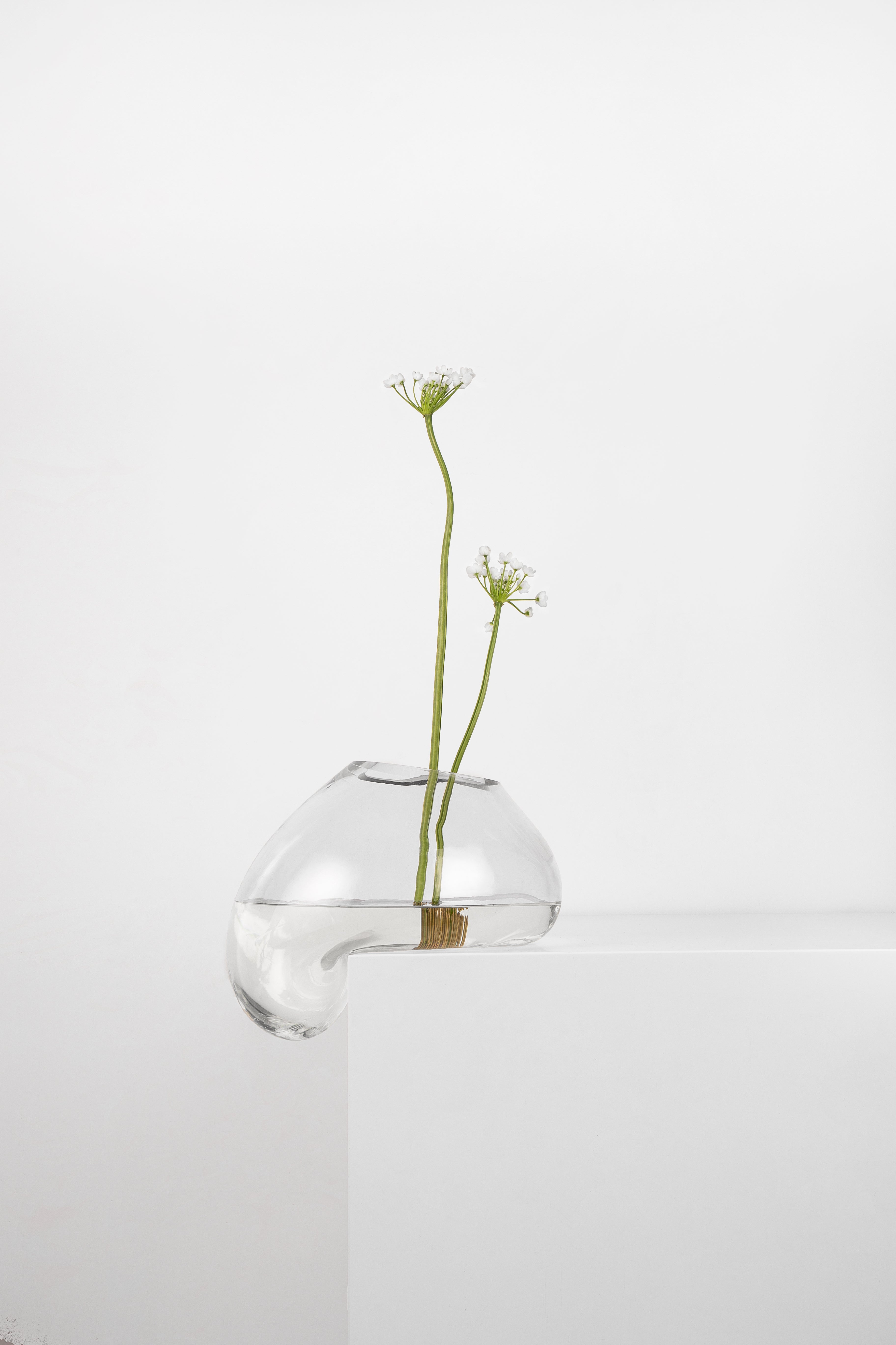GUTTA Glass Vase