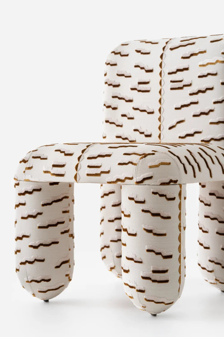 Stoel HELLO zandbeige met bruine patroon