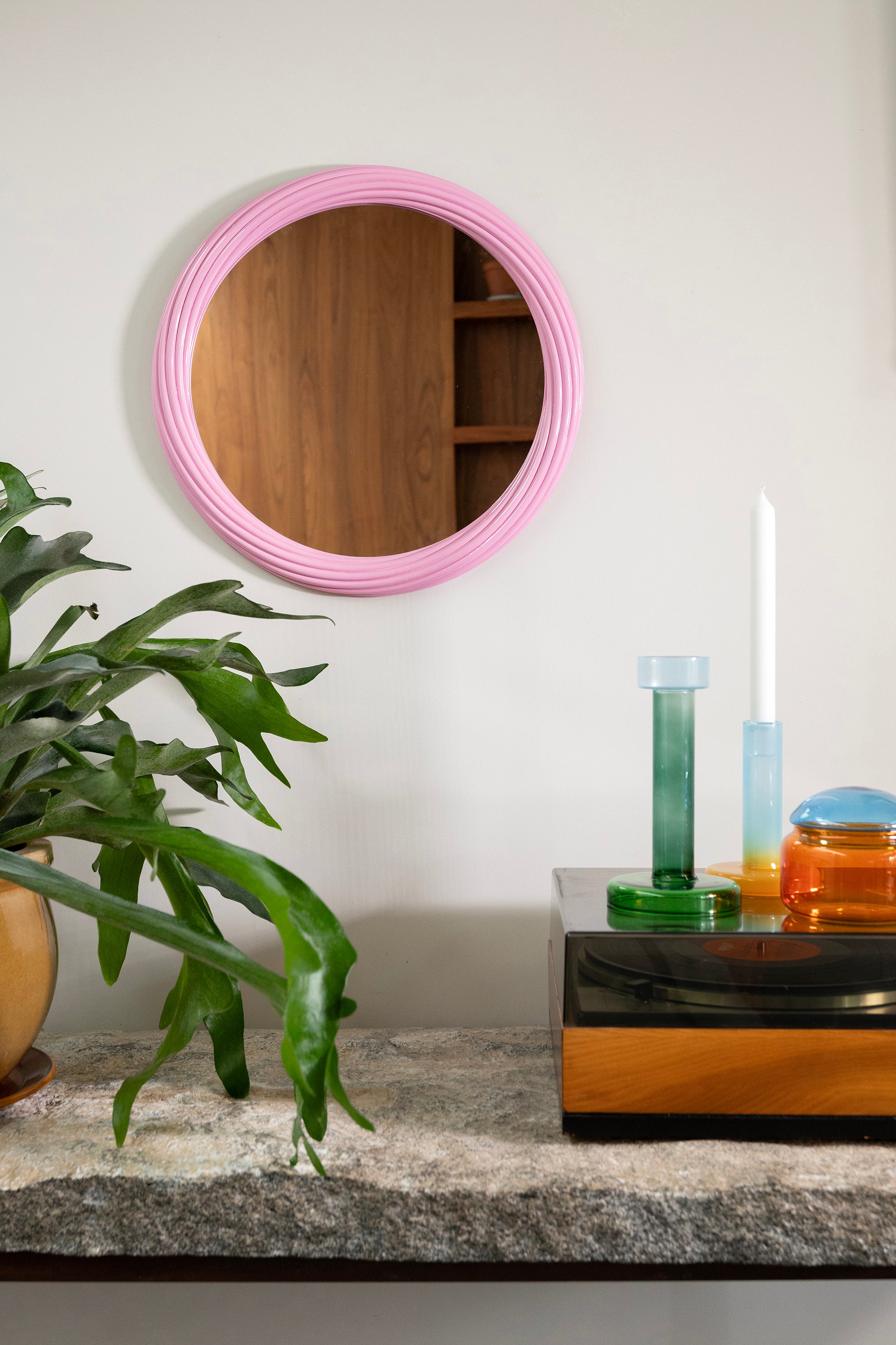 Green BOLE tealight holder with blue