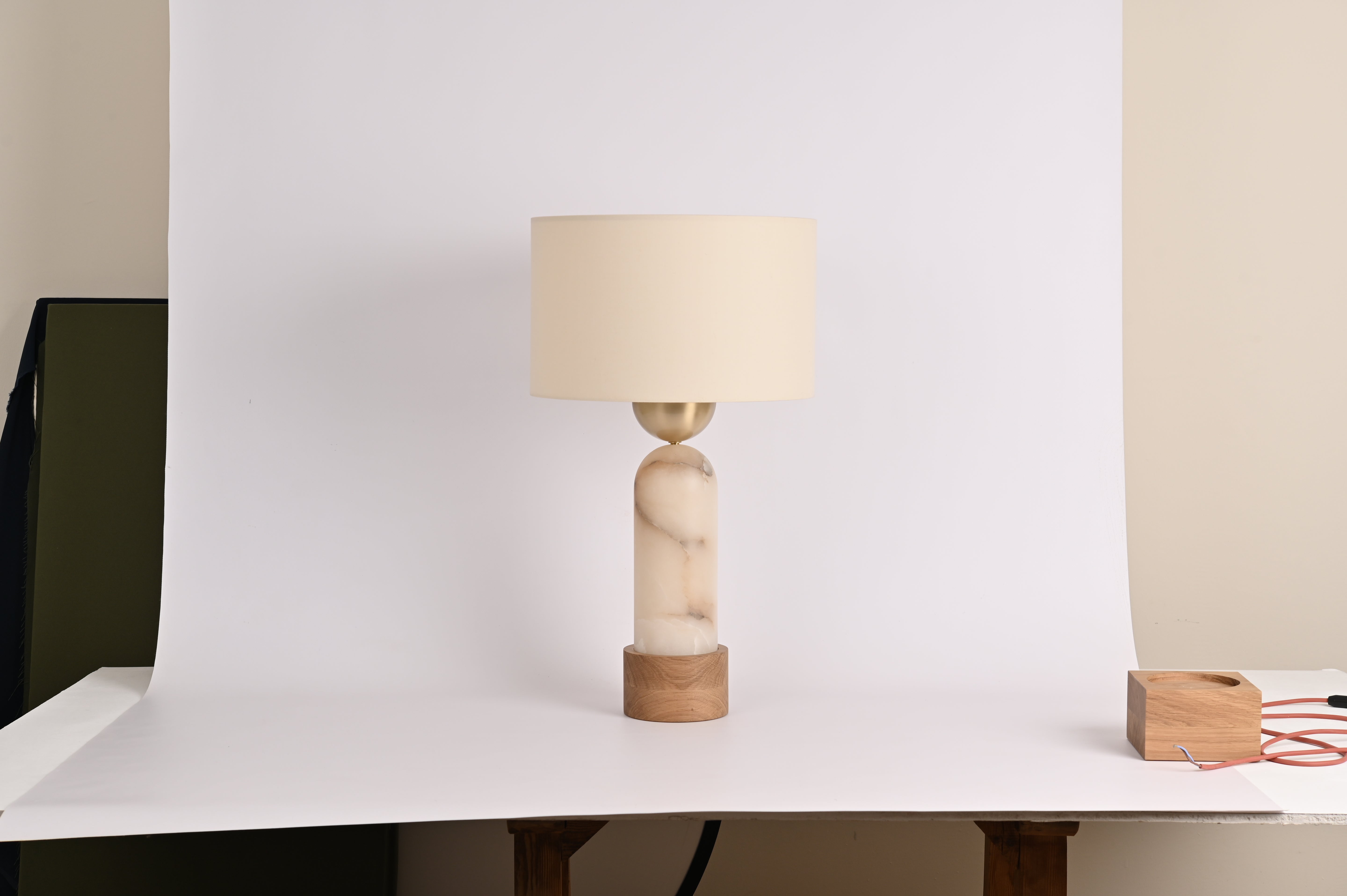 Tischlampe PEONA KELO weißer Alabaster