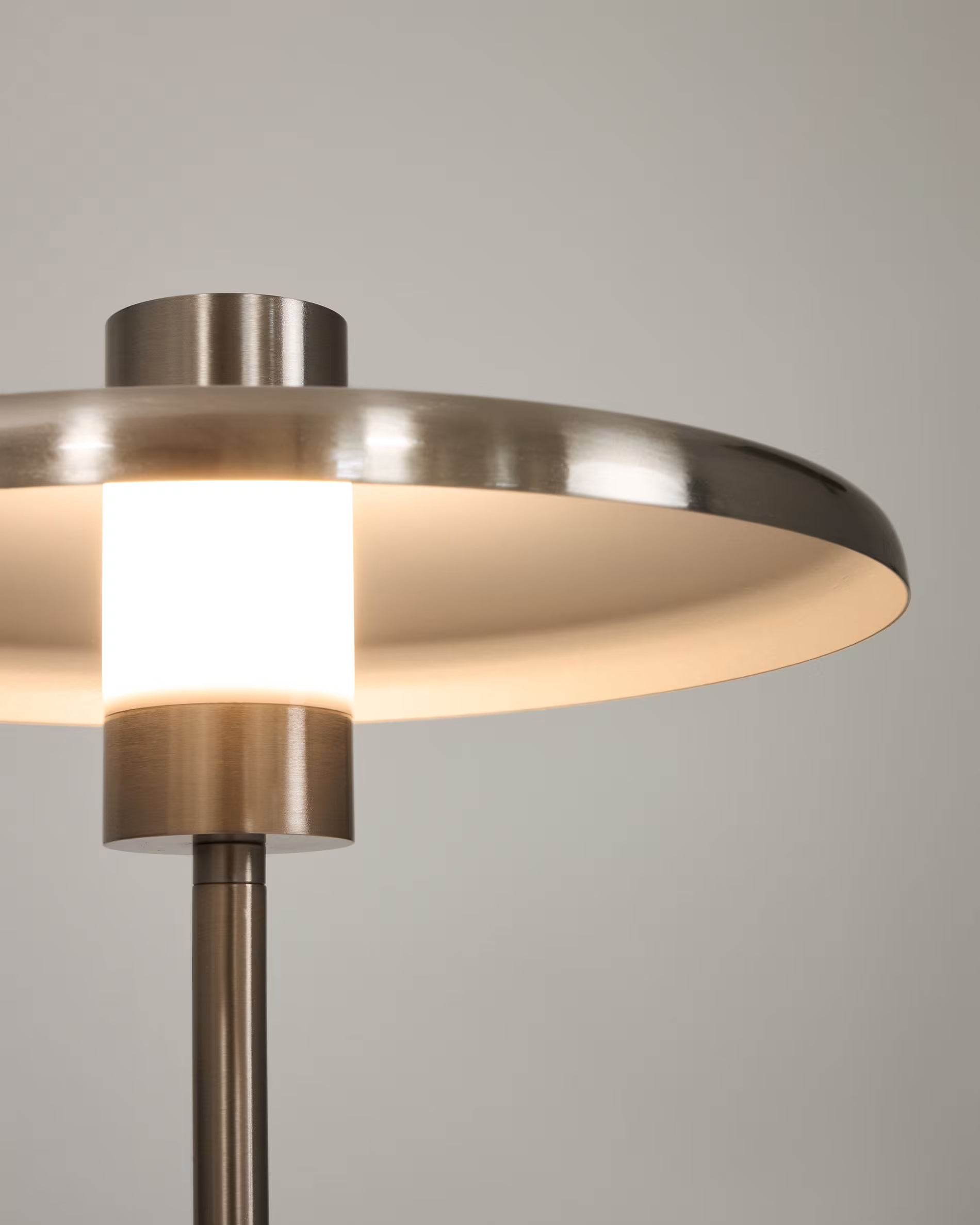 NUVIRA Silver Floor Lamp