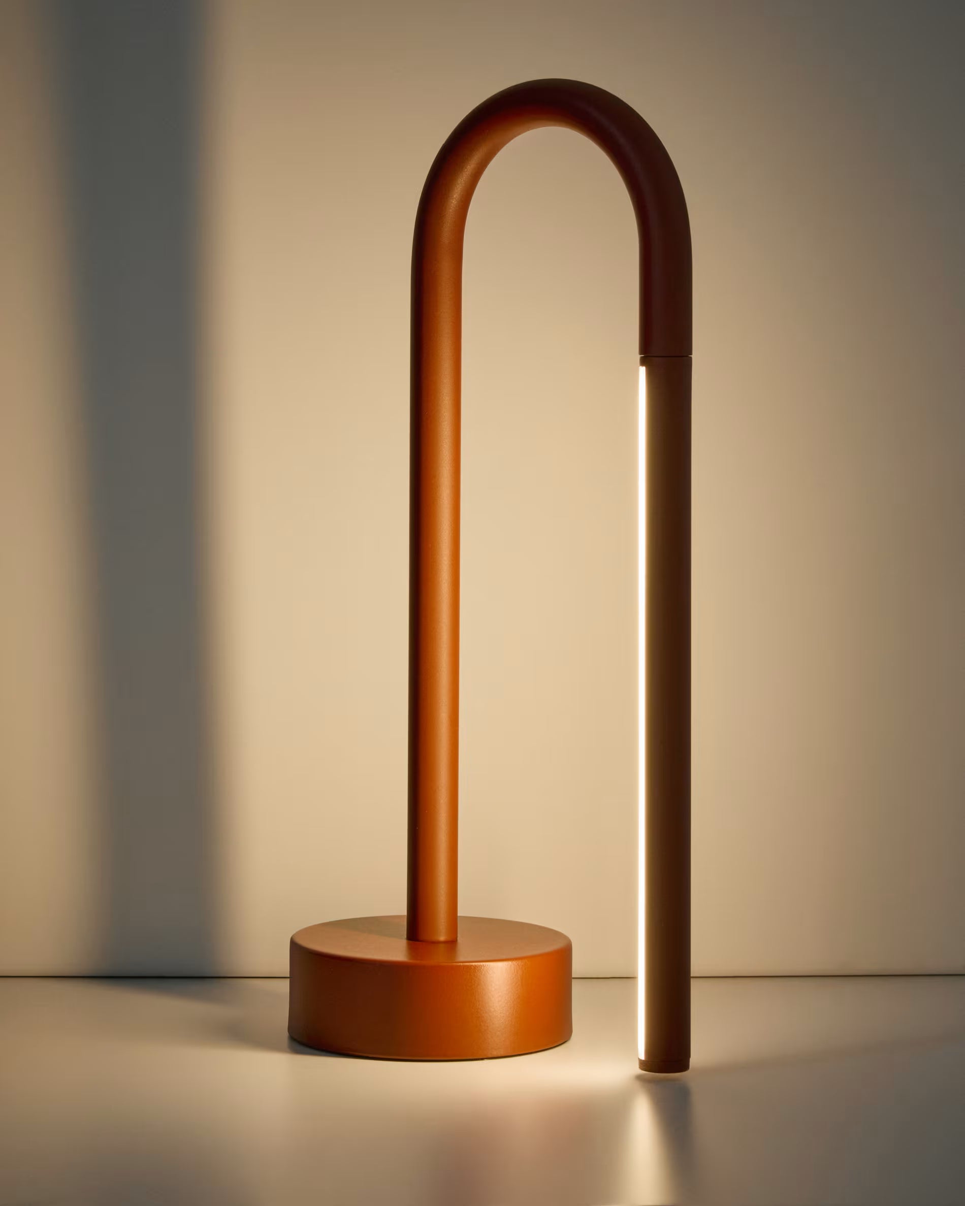 Portable lamp BOW red