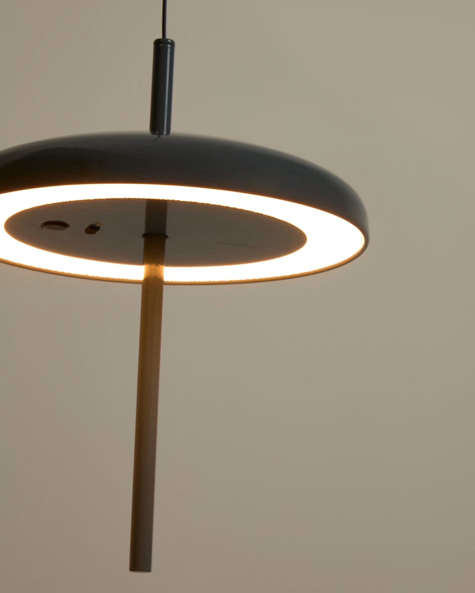 Pendelleuchte PORTE himmelblau