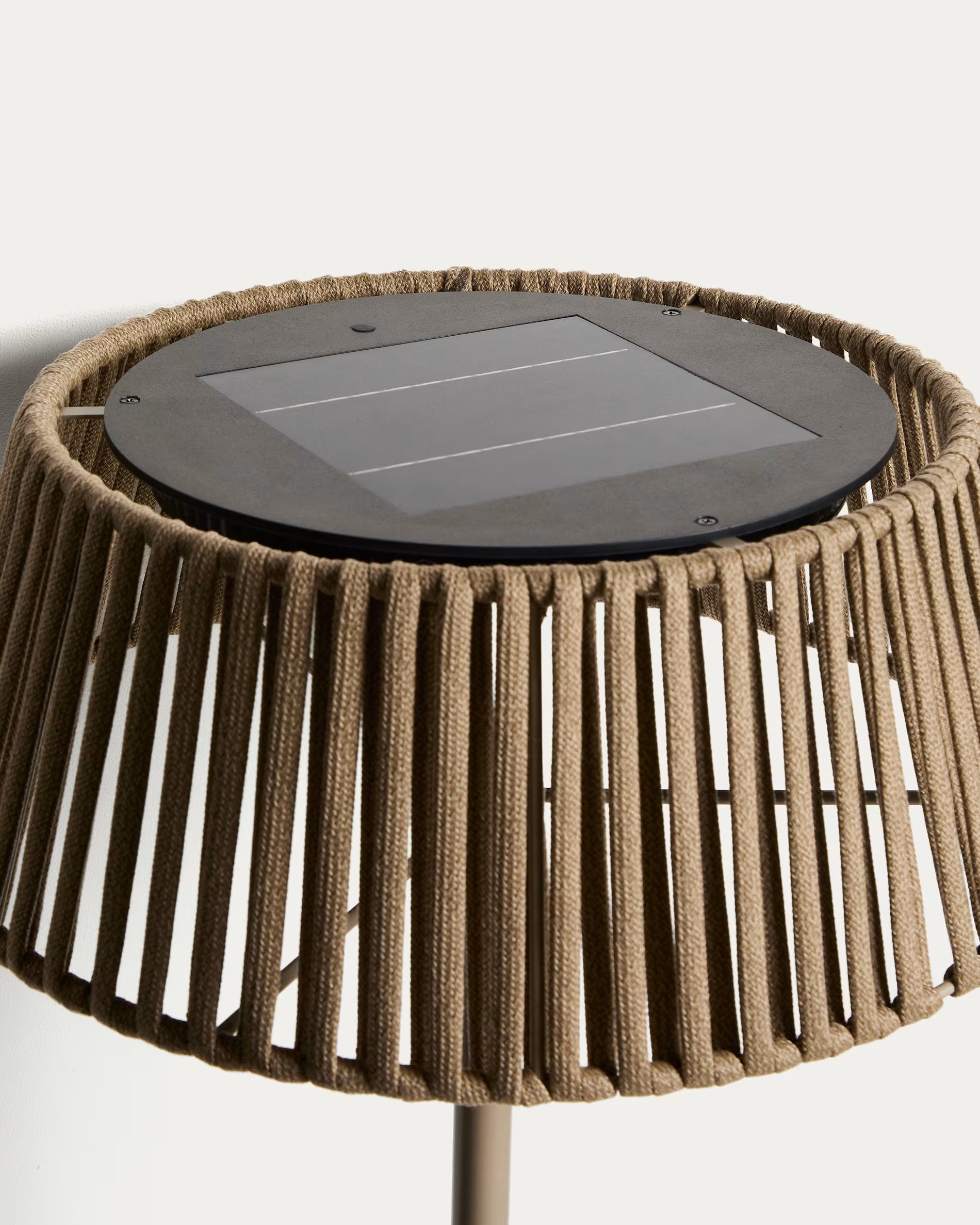 Lampa ogrodowa podłogowa solarna ALDET beżowy – styl nowoczesny