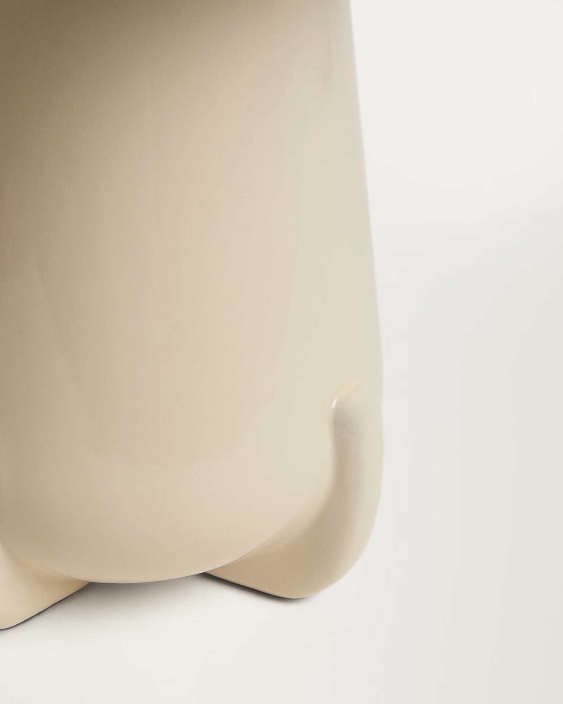 Lampa stołowa ODRA beżowy – styl nowoczesny