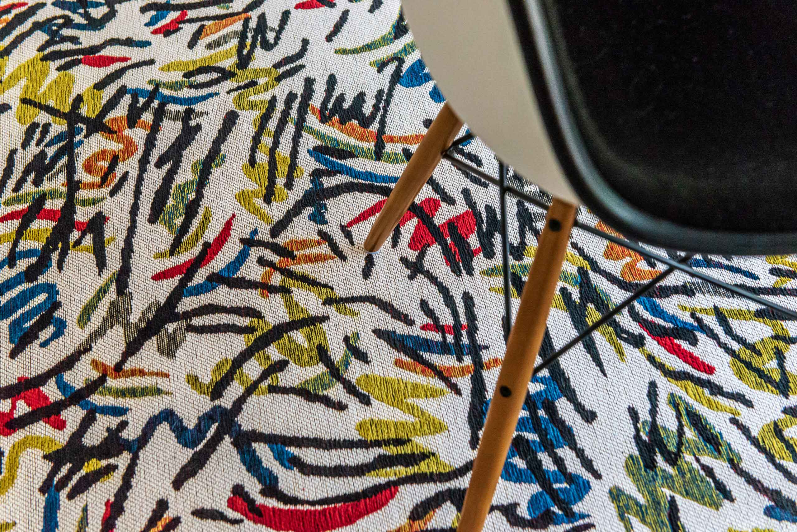 Vloerkleed GRAFITTO STREET GRAPH abstract patroon