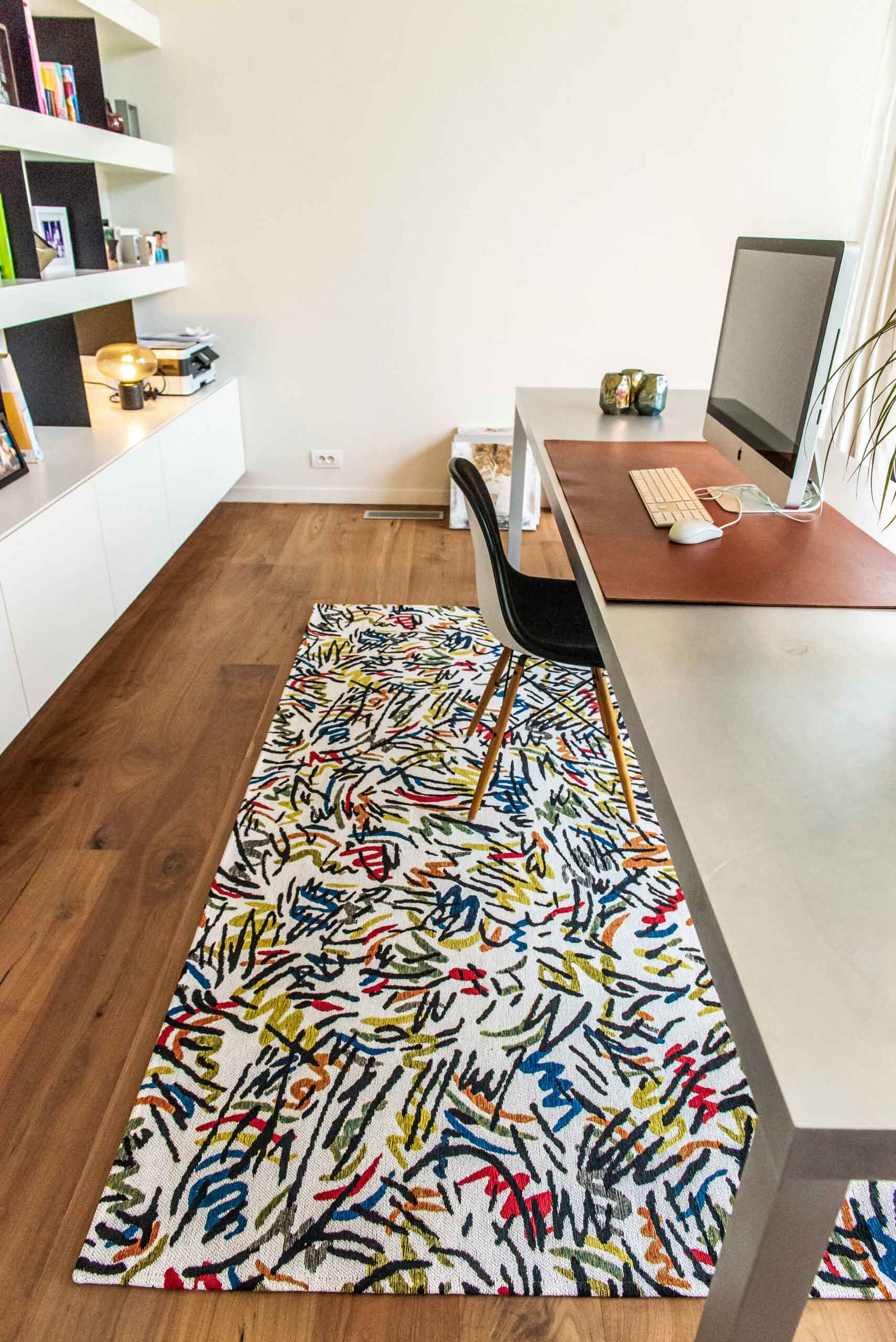 Vloerkleed GRAFITTO STREET GRAPH abstract patroon