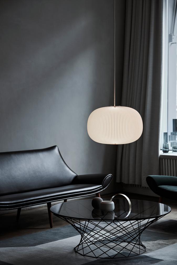 Hanging Lamp MODEL 132 LAMELLA 1 white with black finish