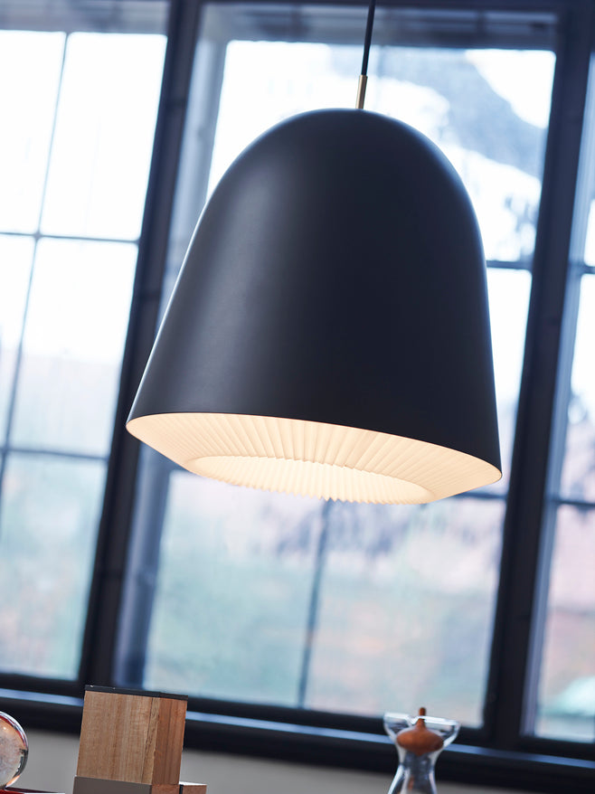 Lampa wisząca MODEL 155 CACHÉ czarny – Le Klint