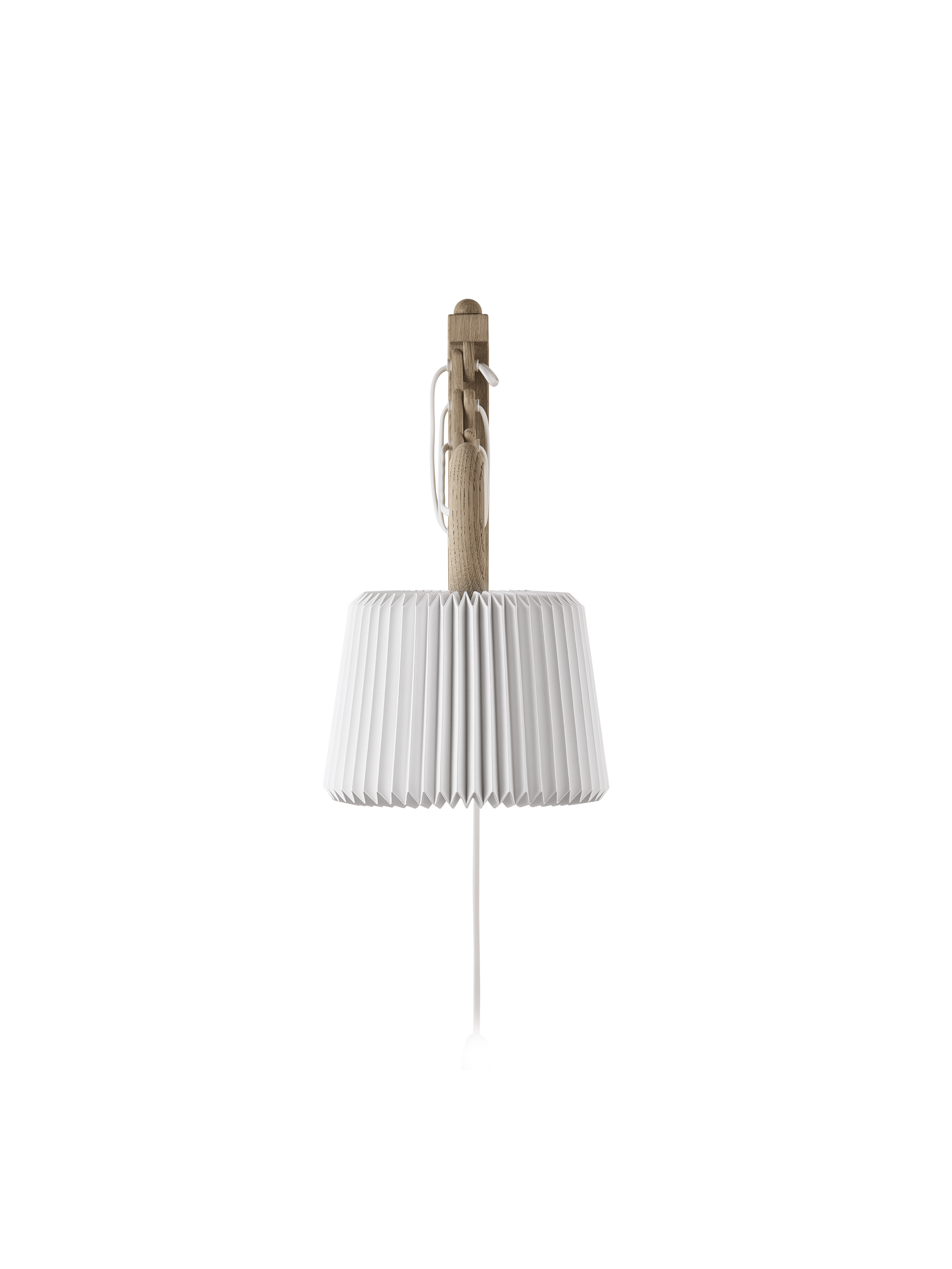 Wandlamp MODEL 223 120 SAX wit met een lichte eiken basis
