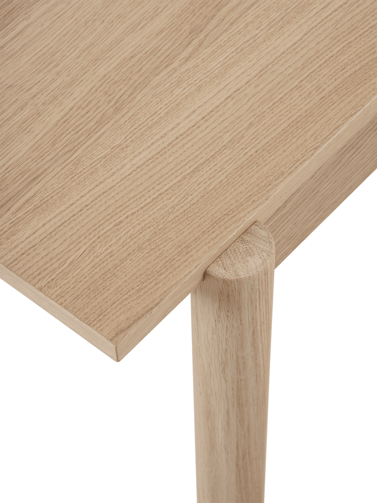 Tafel LINEAR eikenhout