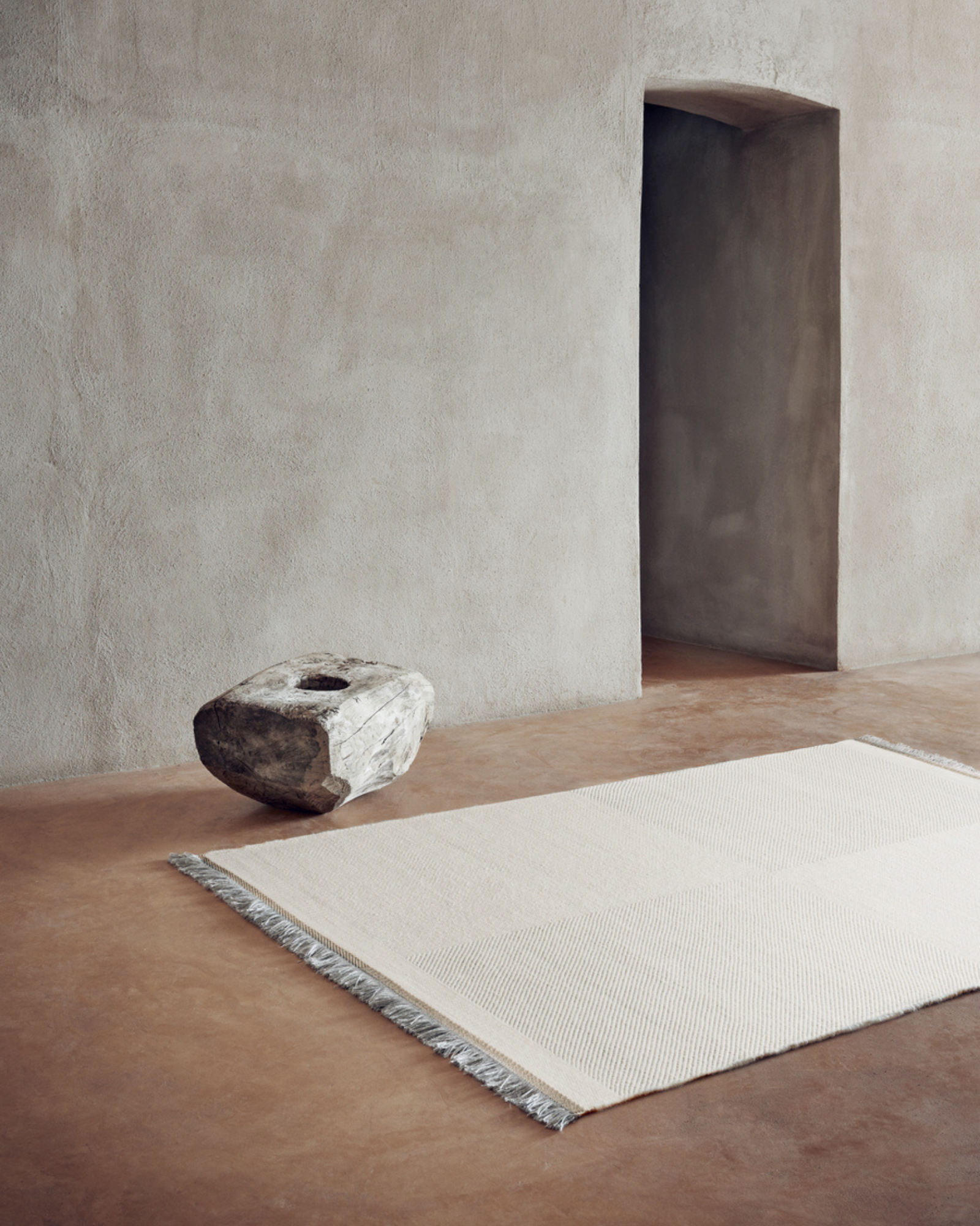 Teppich MATTIA gebrochenes Weiß