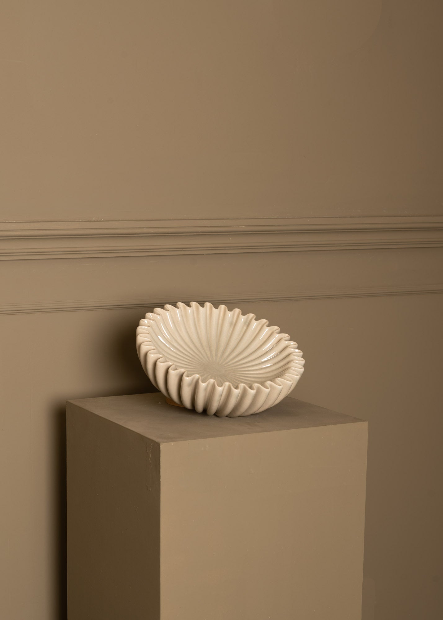 Misa LOTUSO aus Keramik in Sandfarbe